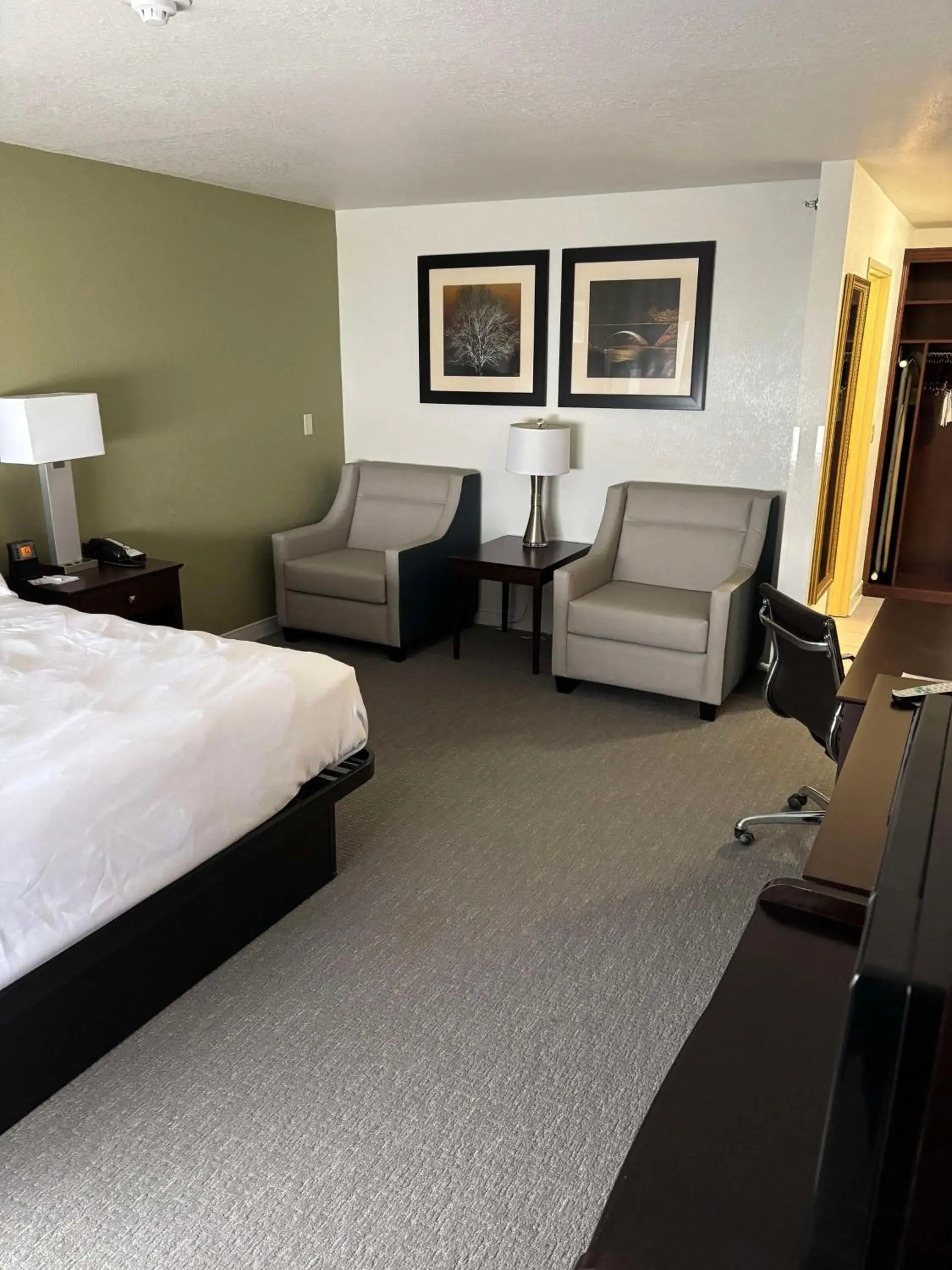 King Suite - Non-Smoking in Best Western Celina King Suite - Non-Smoking in Best Western Celina