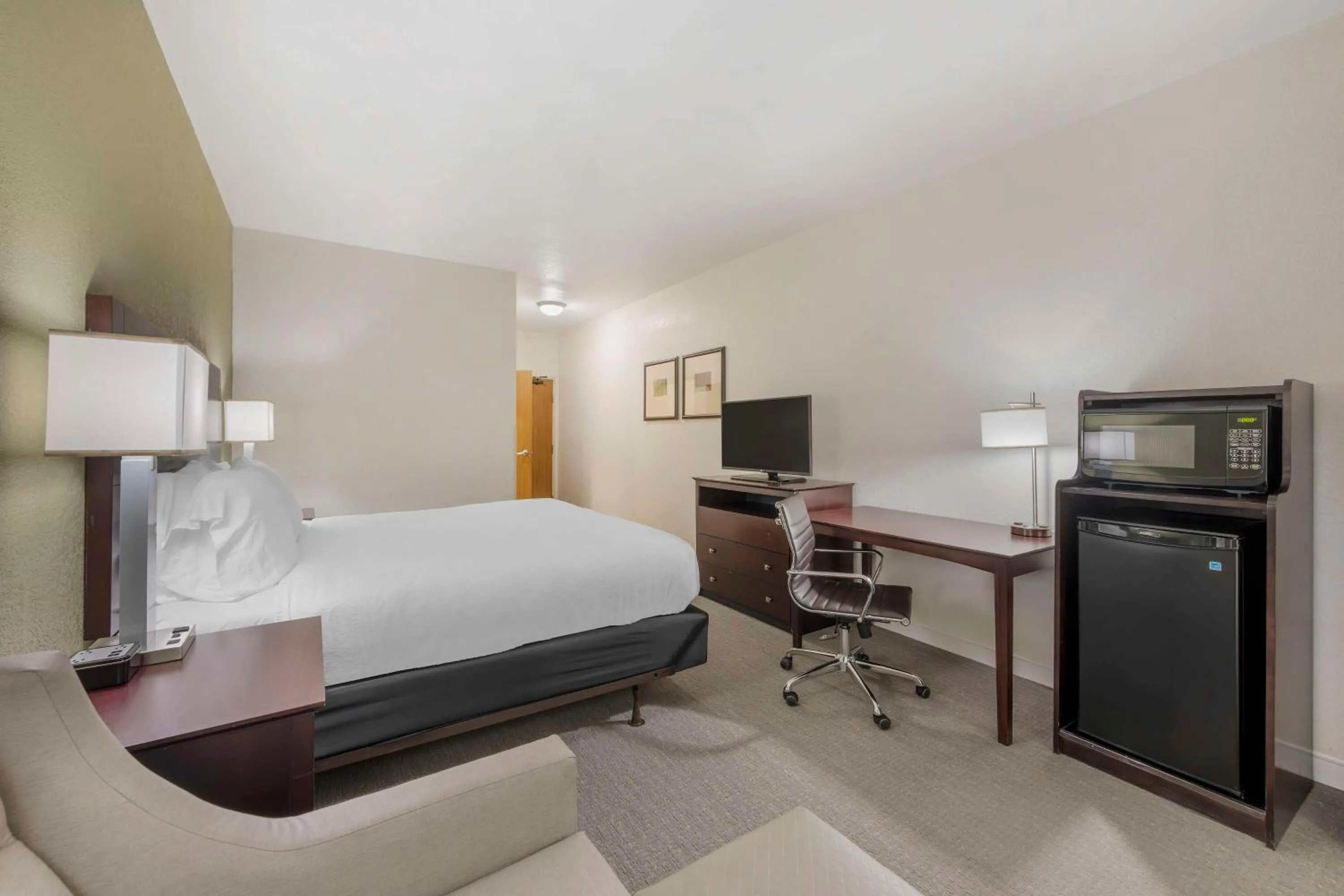 Bedroom, Bed in Best Western Celina