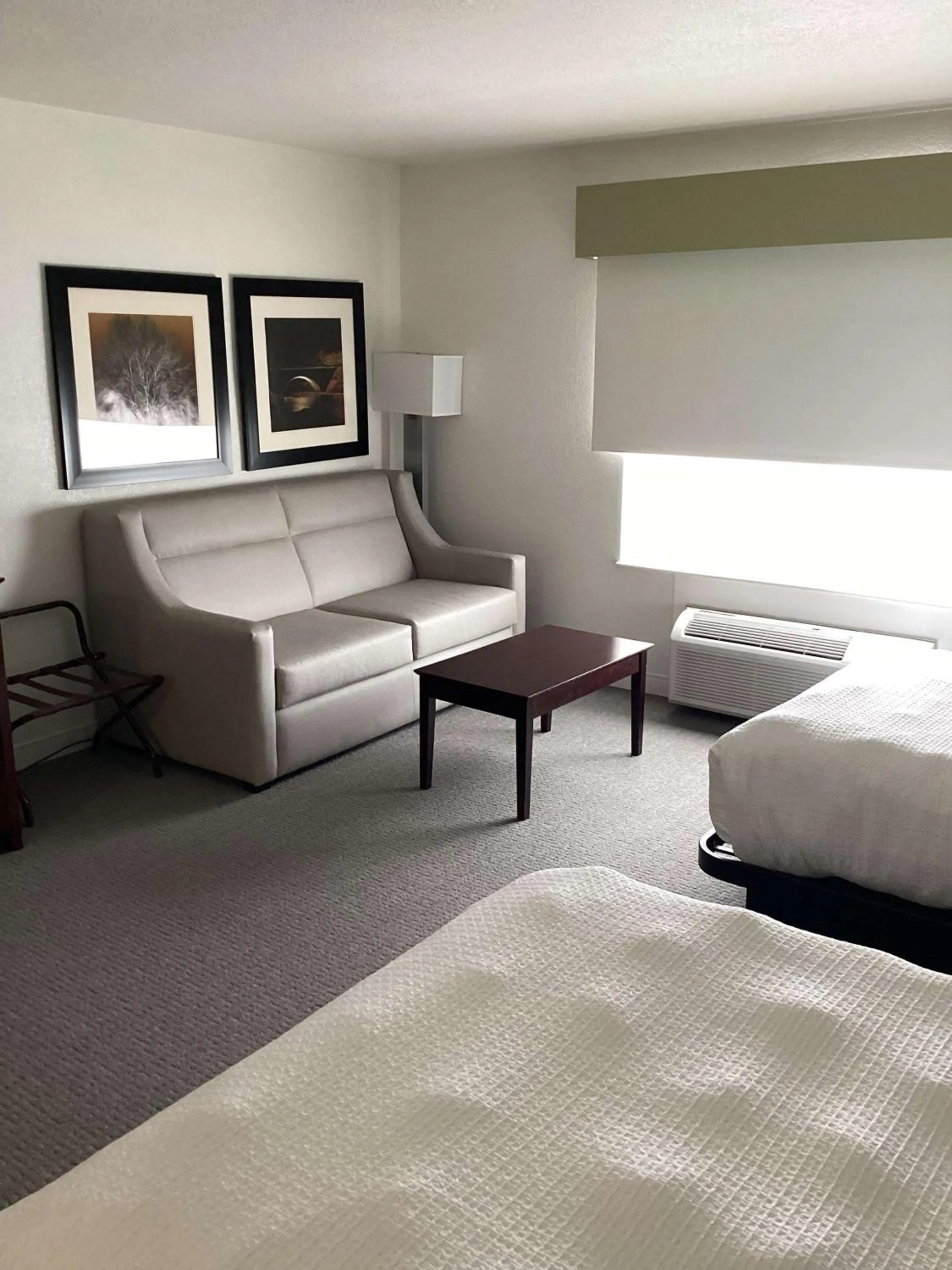 Photo of the whole room, Bed in Best Western Celina