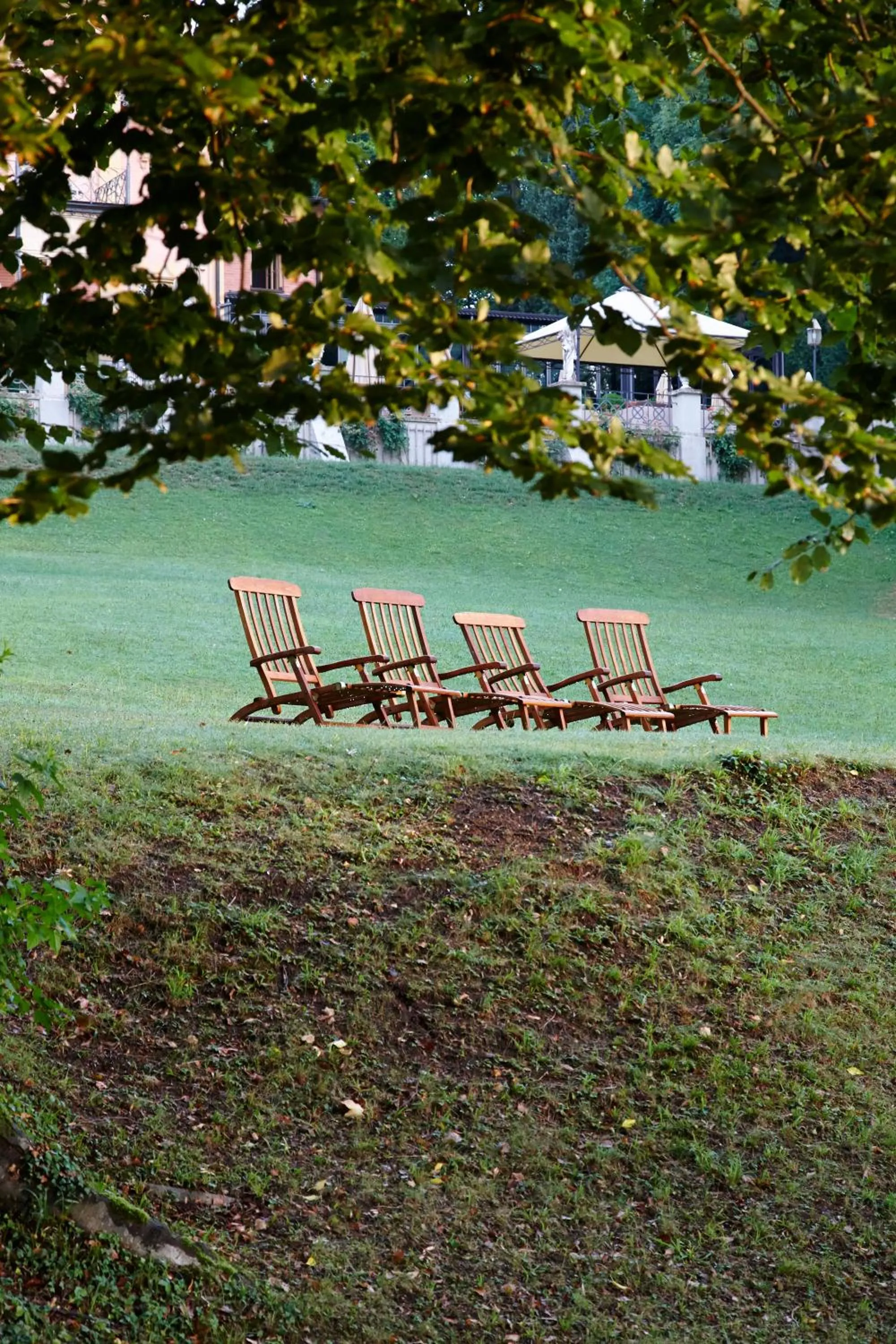 Garden in LA VILLA am Starnberger See