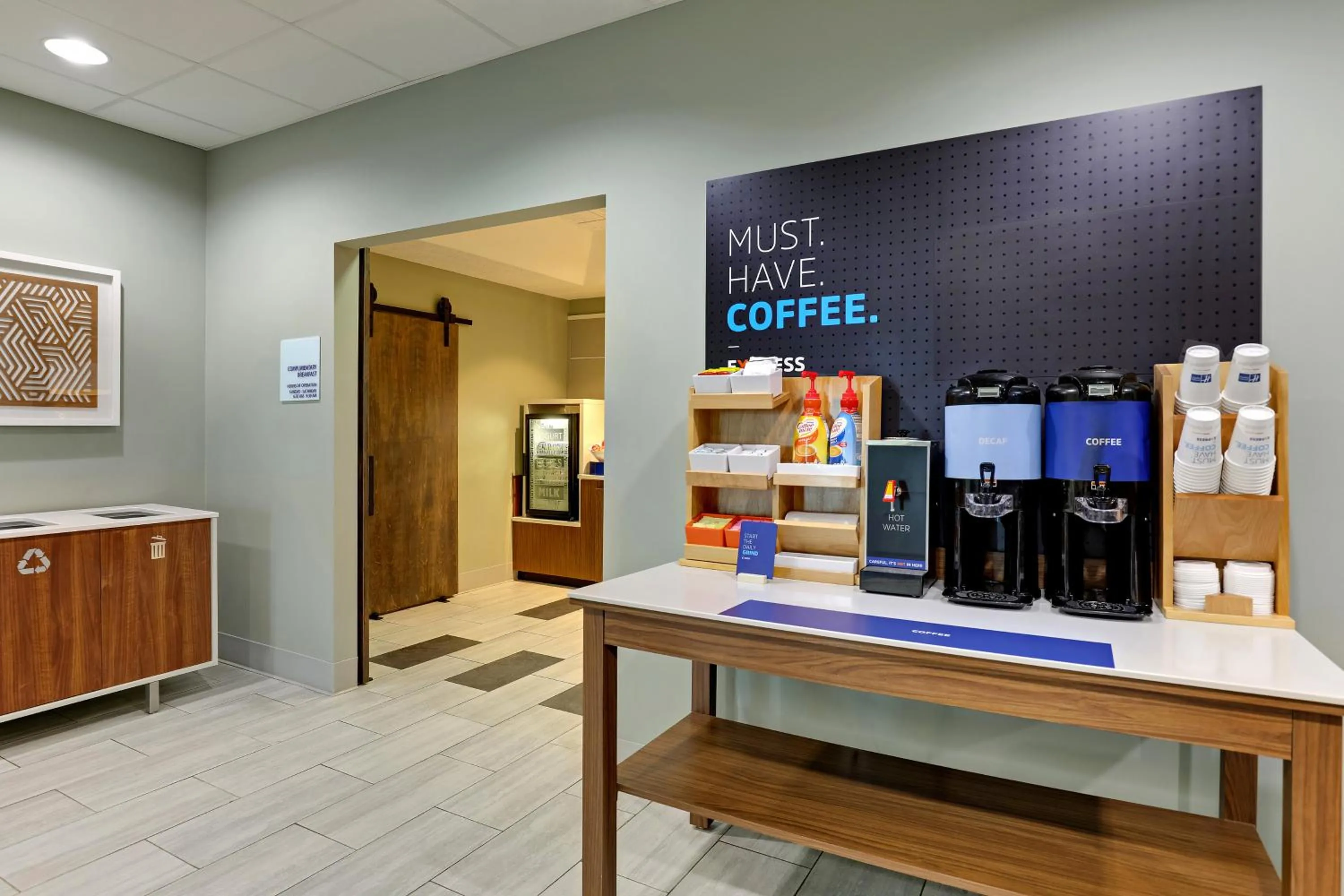 Breakfast in Holiday Inn Express Campbellsville by IHG