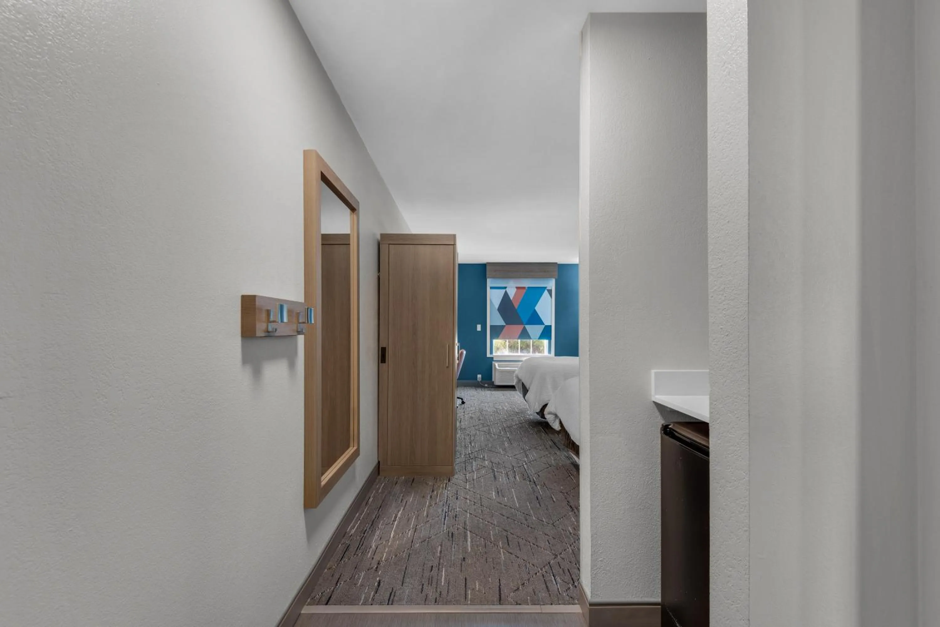 Bed in Holiday Inn Express Destin E - Commons Mall Area by IHG