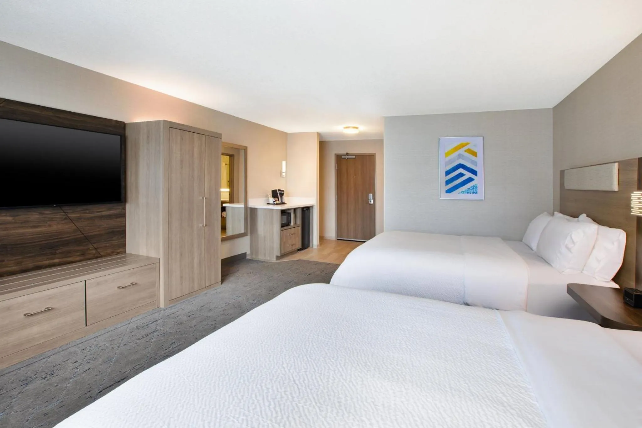 Photo of the whole room, Bed in Holiday Inn Express Casper I-25 by IHG