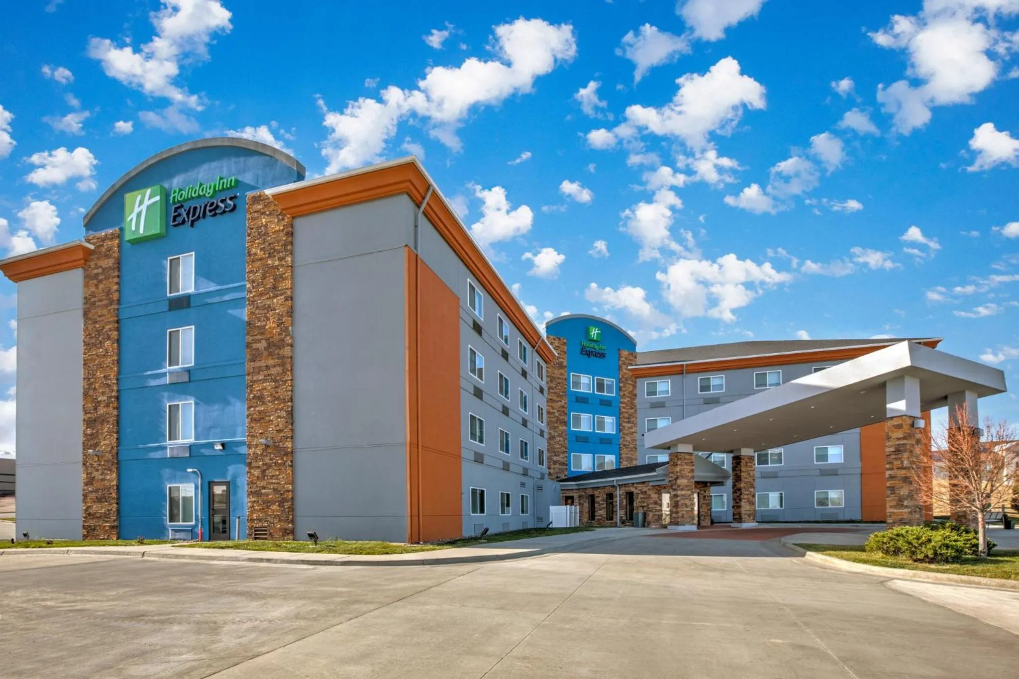 Property building in Holiday Inn Express Casper I-25 by IHG