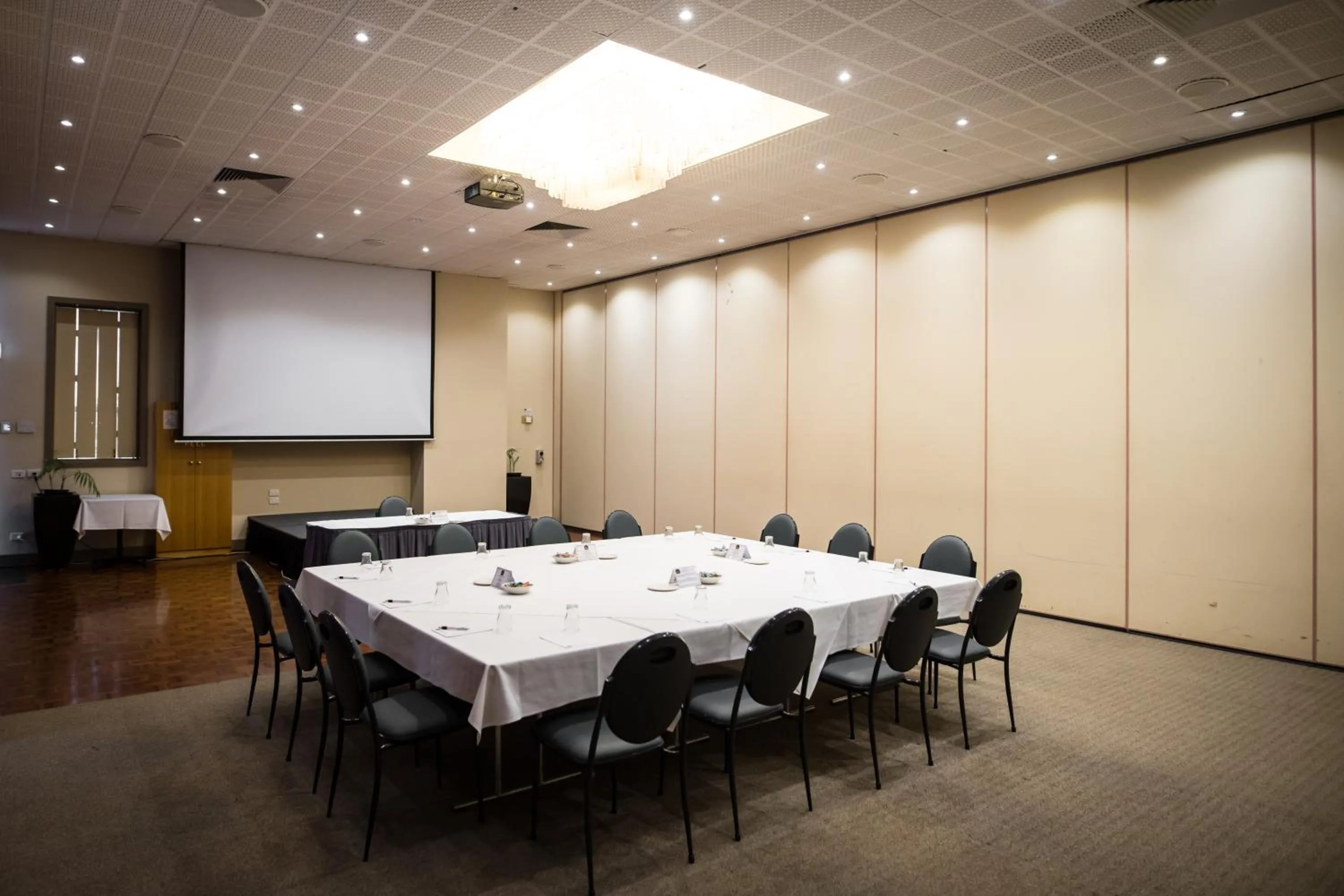 Meeting/conference room in Best Western Melbourne Airport