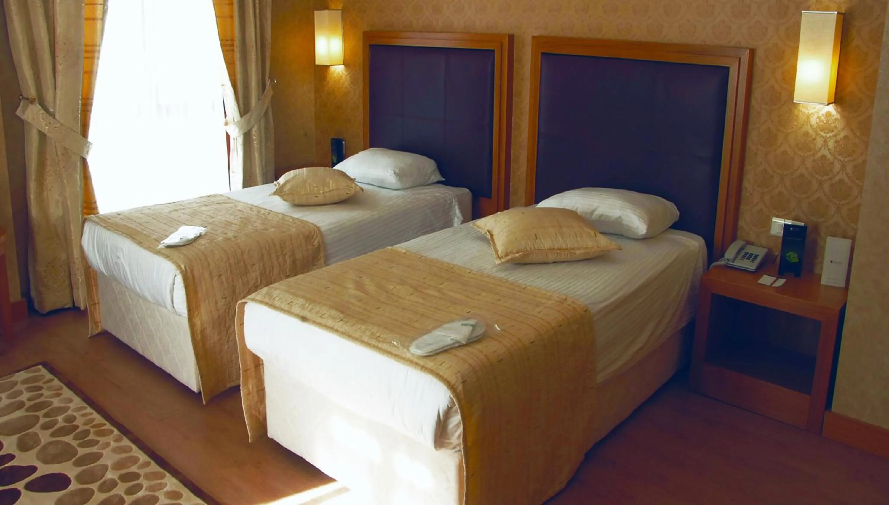 Bed in The Green Park Kartepe