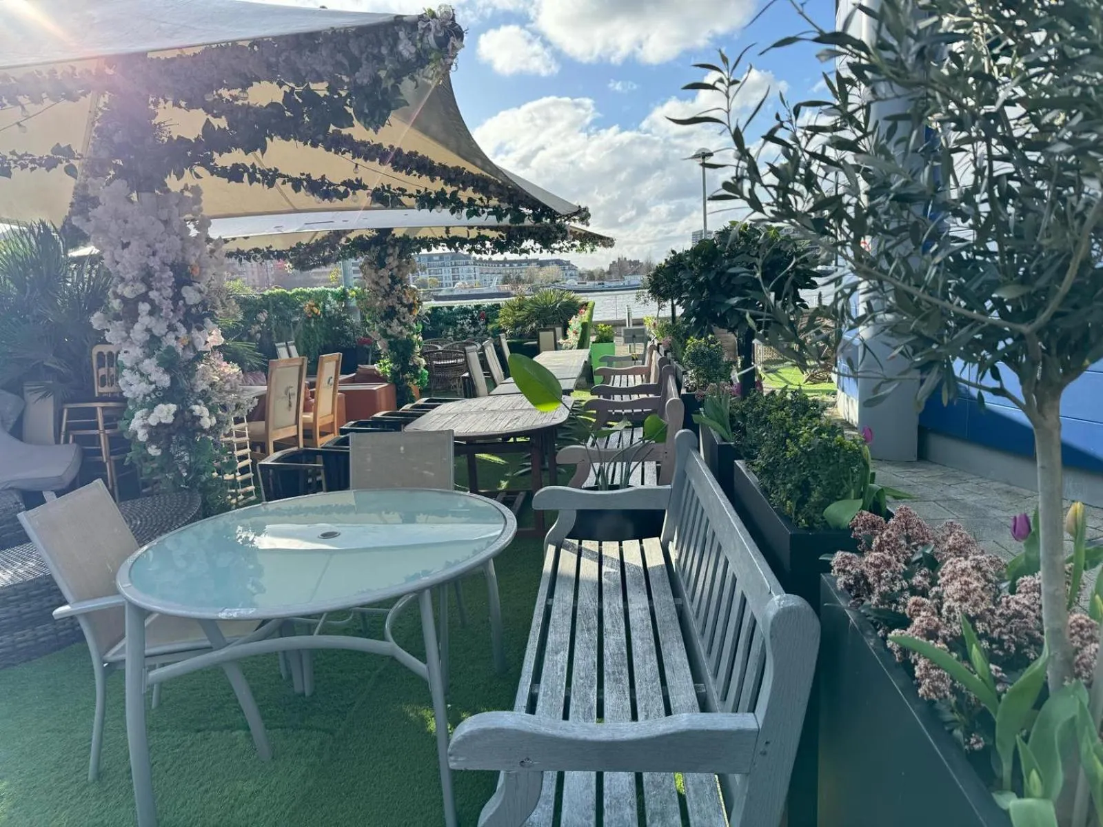 Day in Rafayel Hotel & Spa