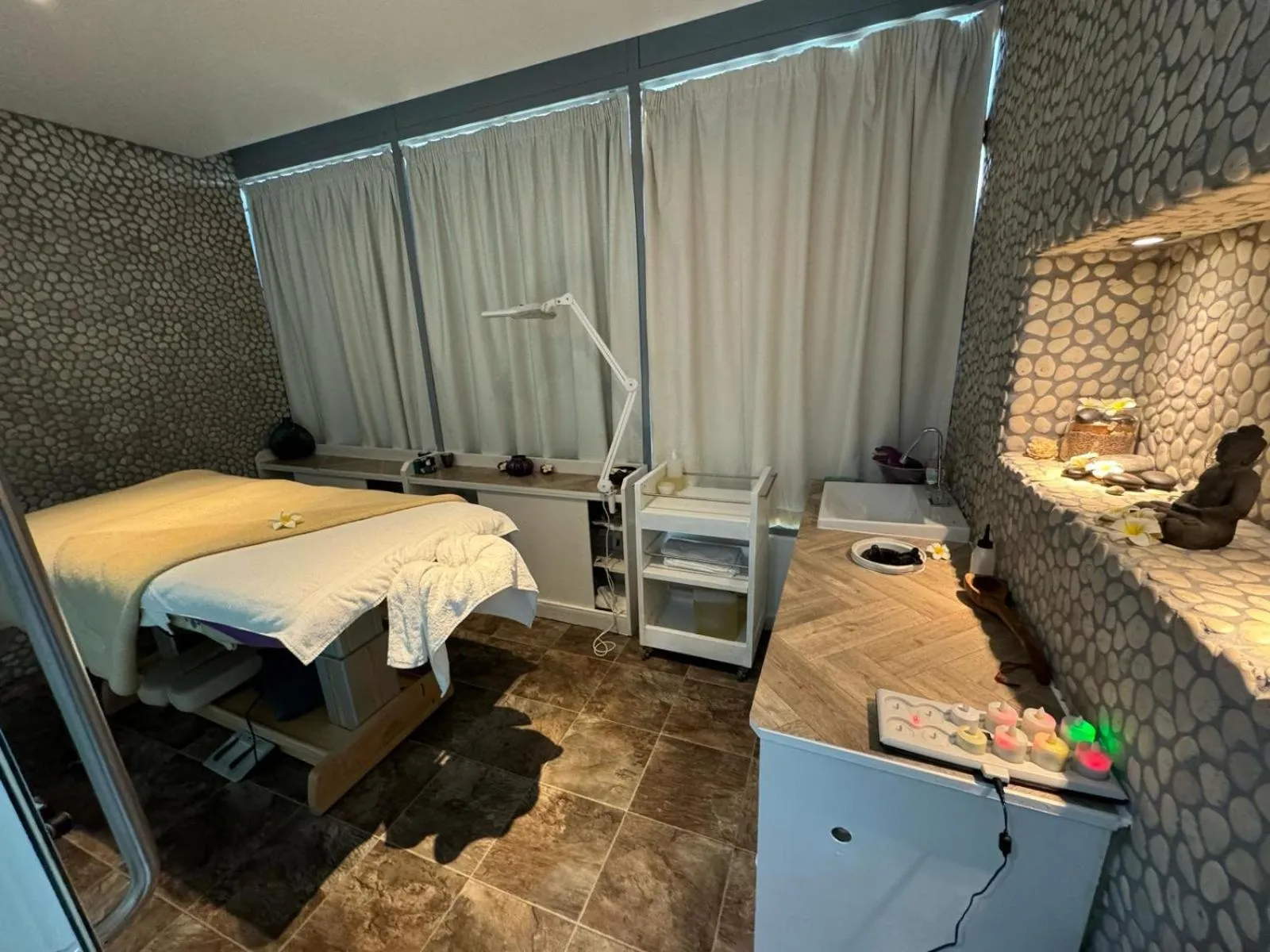 Fitness centre/facilities, Bed in Rafayel Hotel & Spa