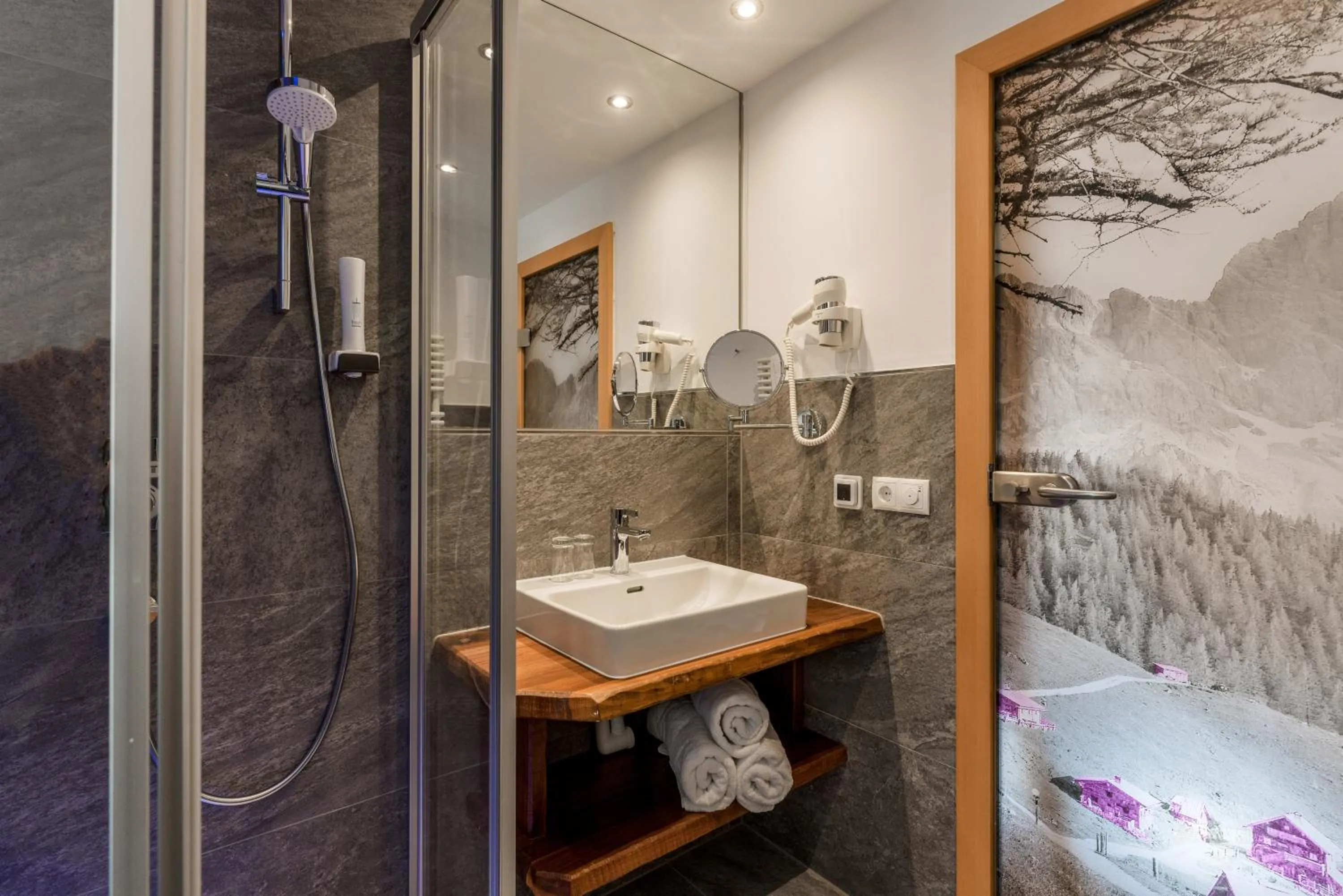 Bathroom in Hotel Rösslhof