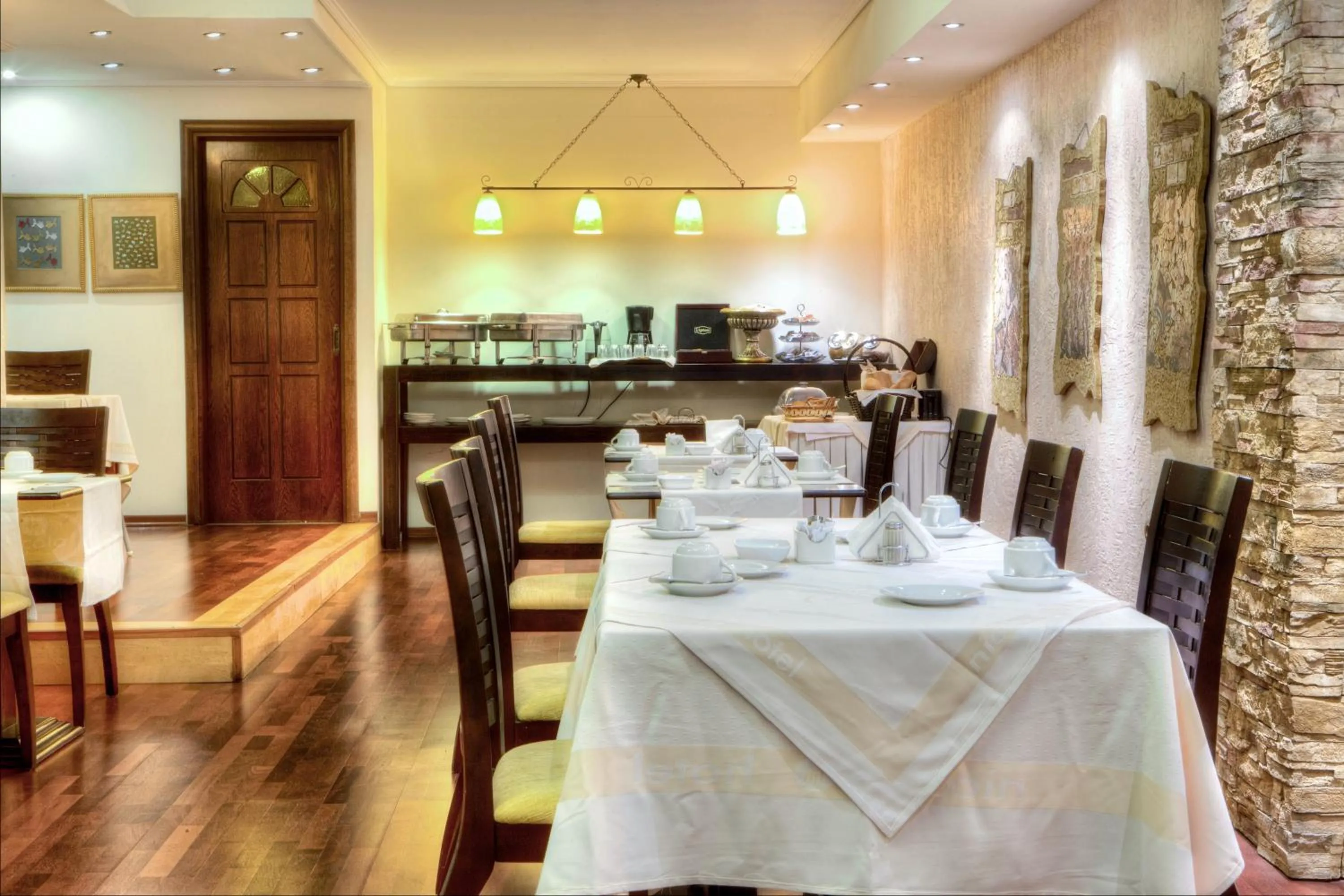 Buffet breakfast in Nicola Hotel