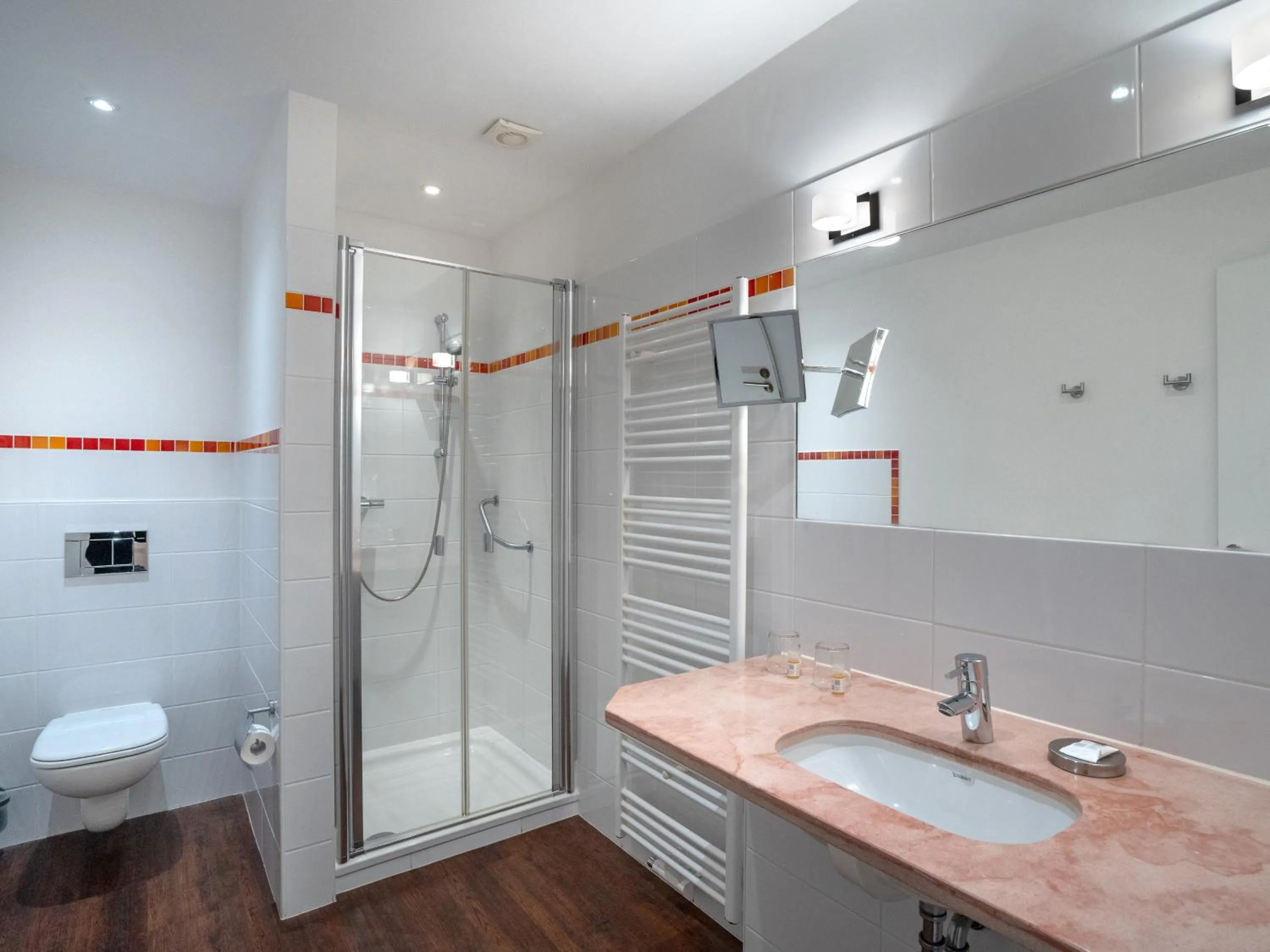 Bathroom in Hotel Gutenberg