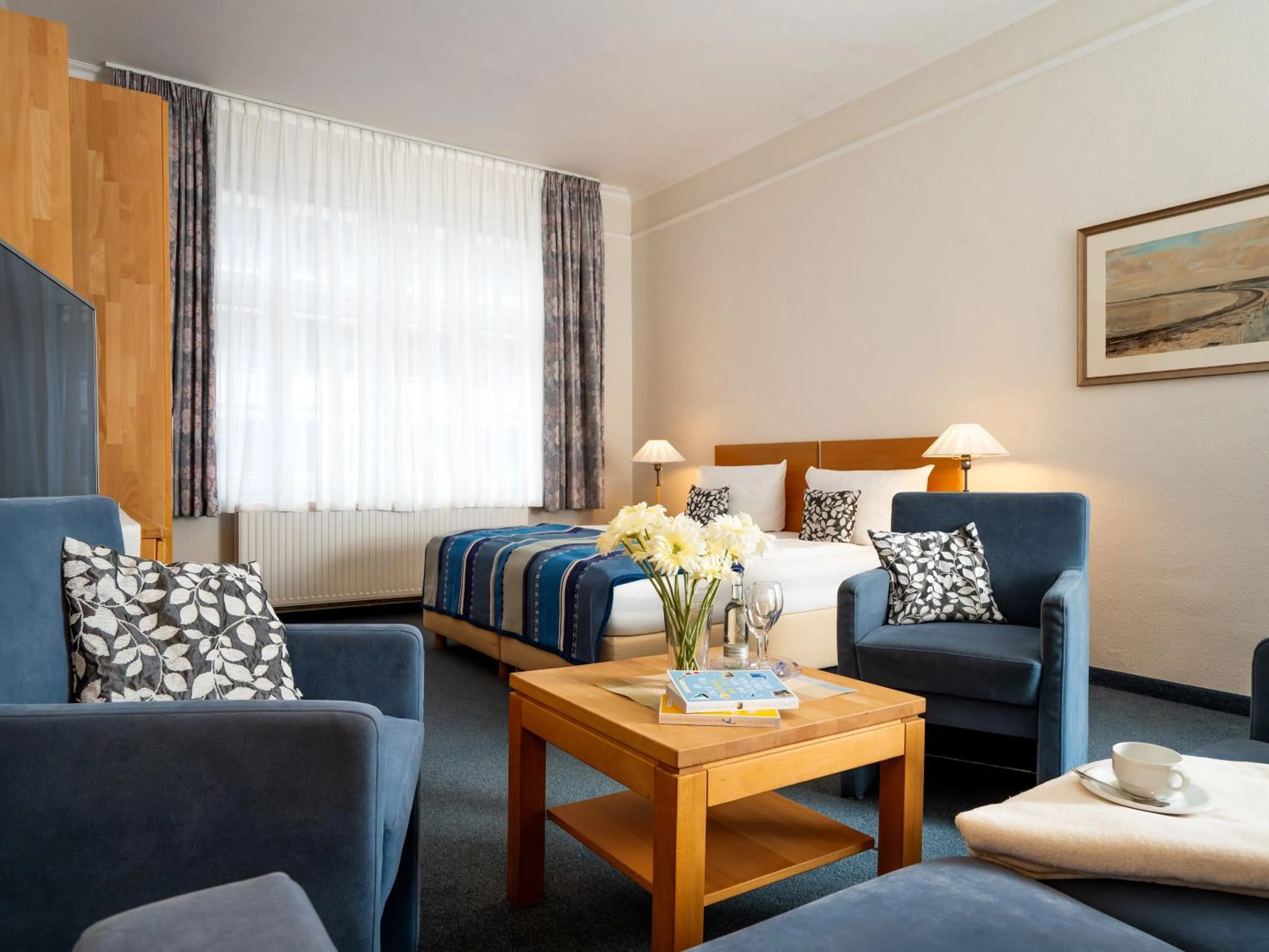 Photo of the whole room, Bed in Hotel Gutenberg