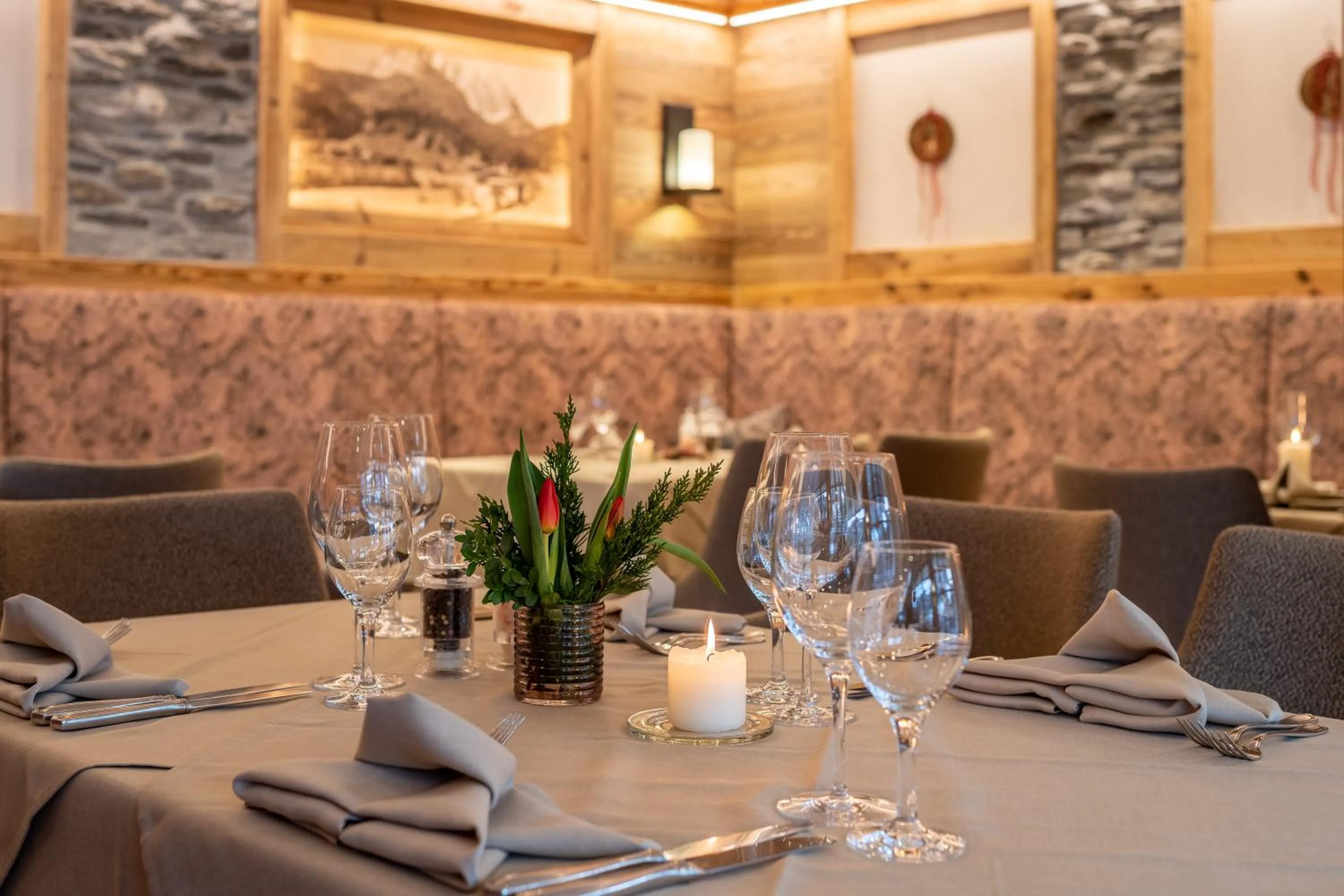 Restaurant/places to eat in Hotel Jagdschlössl