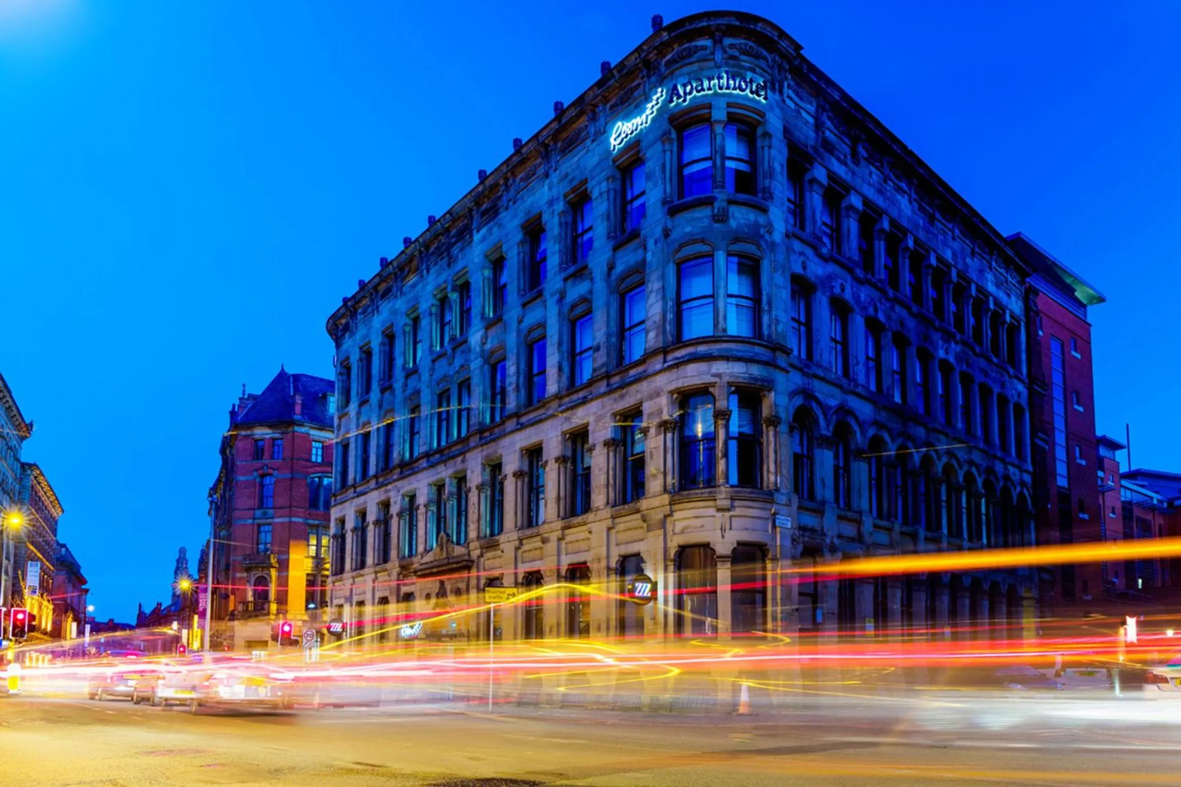 Facade/entrance in Roomzzz Manchester City