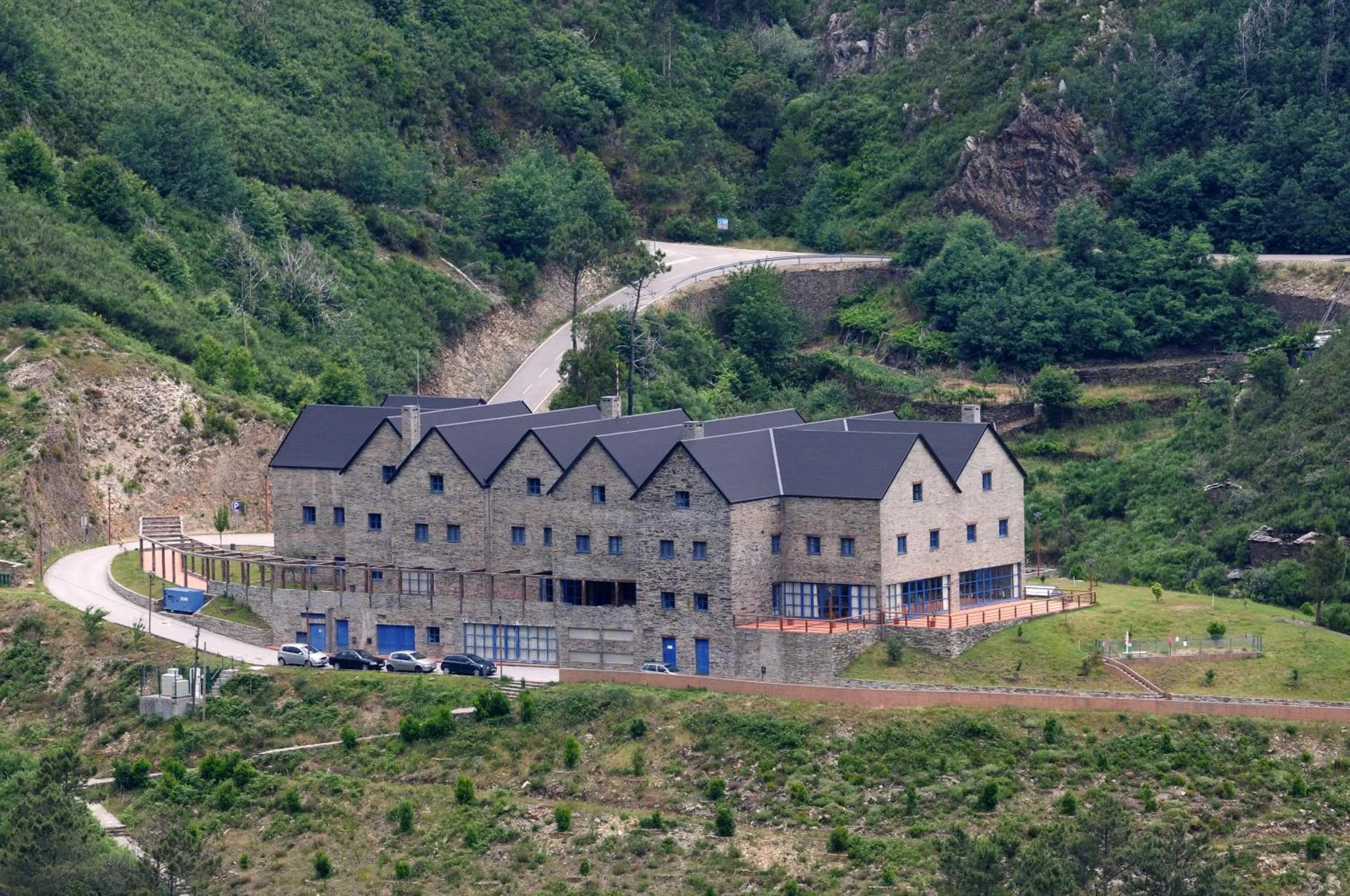 Property building in INATEL Piodao