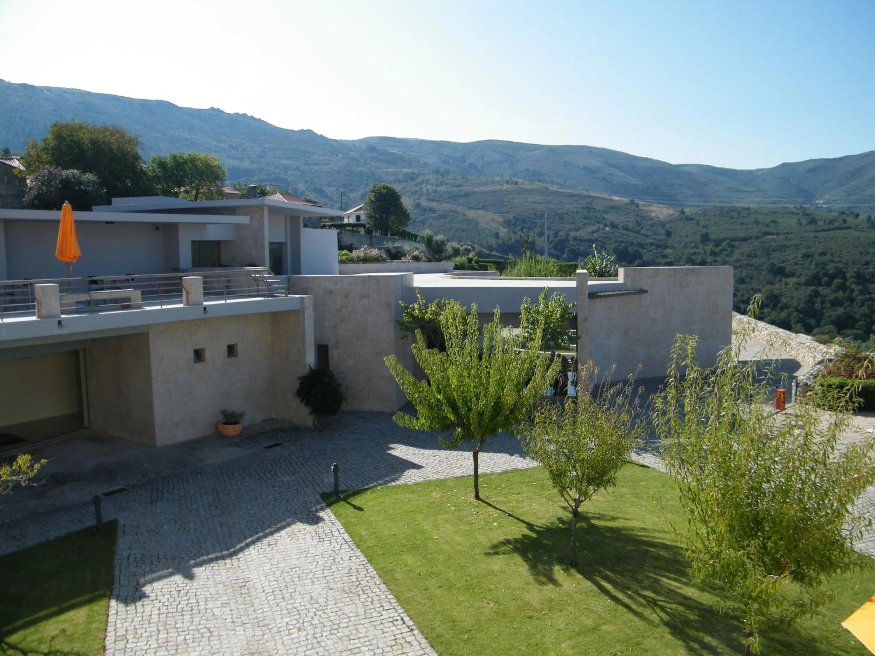 Property building in INATEL Linhares da Beira Hotel Rural