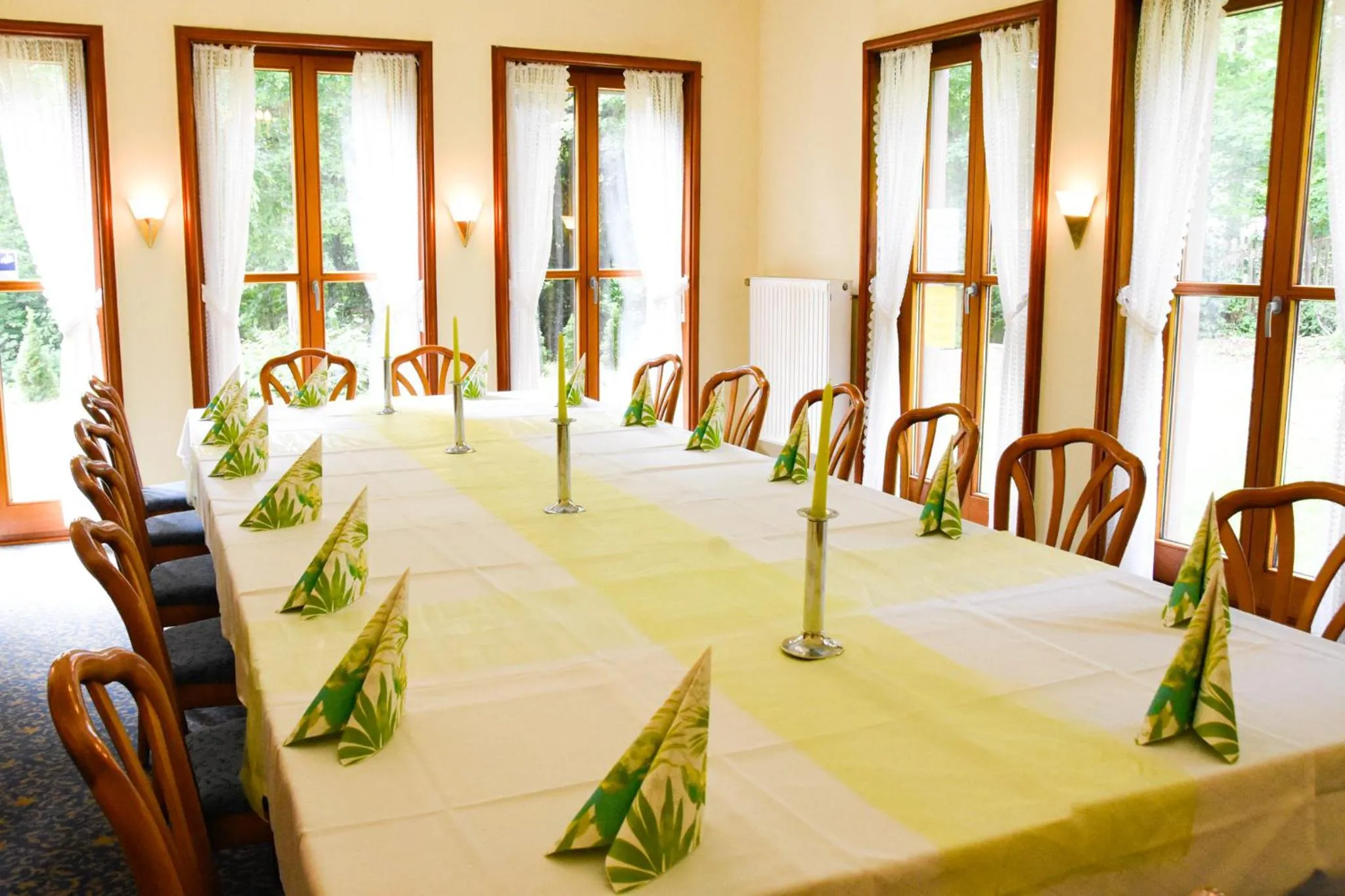 Restaurant/places to eat in Parkhotel Zirndorf