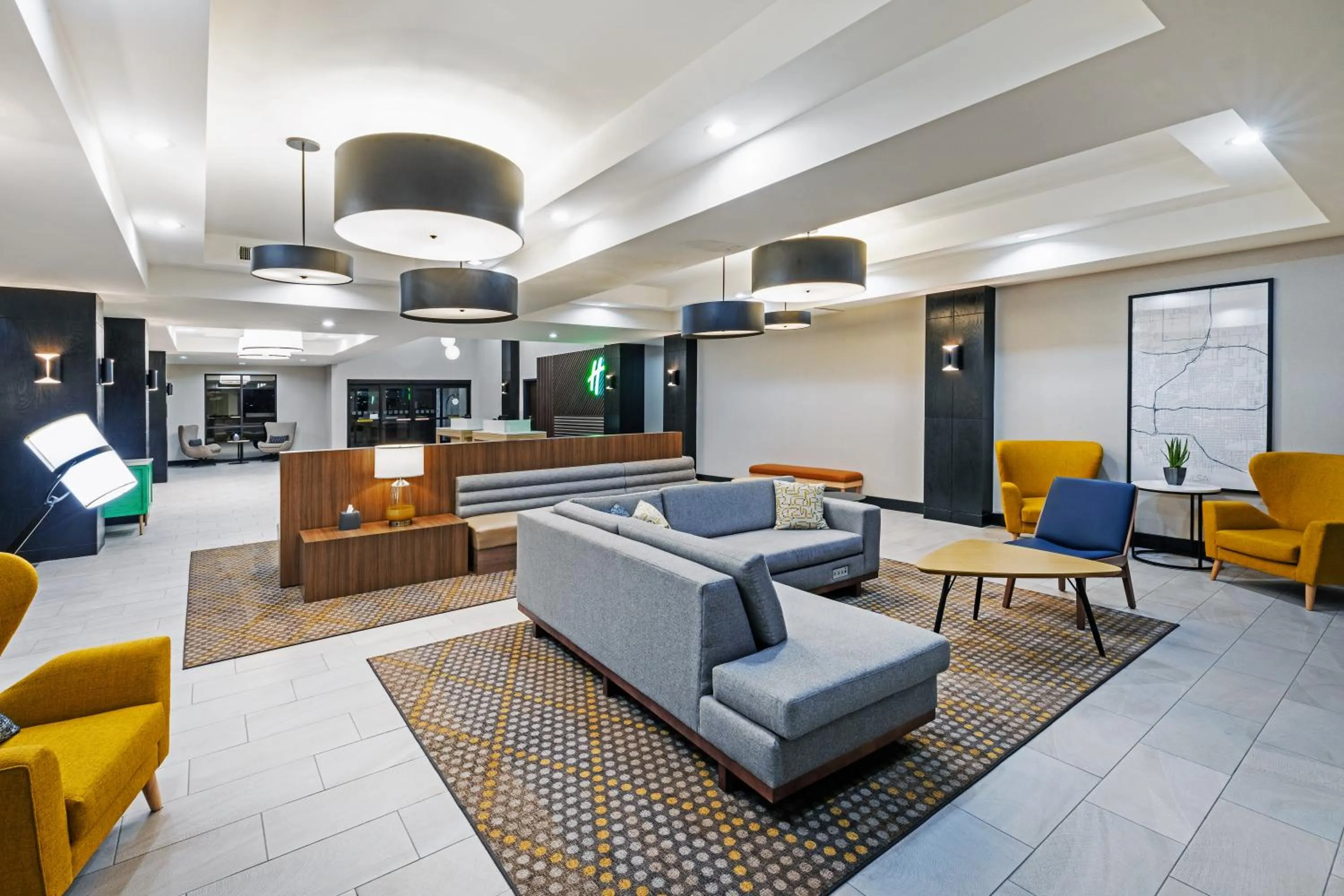 Seating area in Holiday Inn Hotel & Suites Tulsa South by IHG