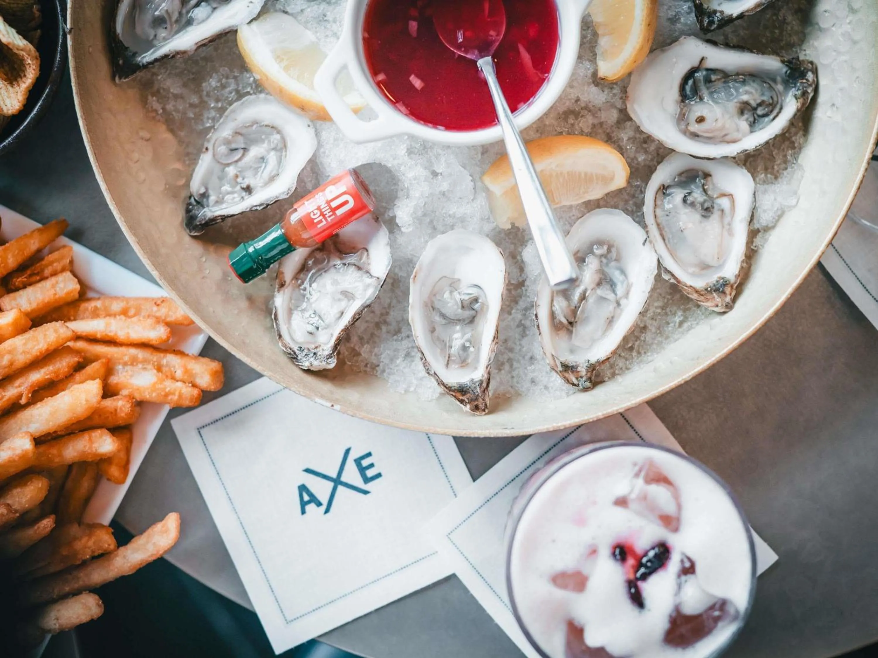 Lounge or bar in Fairmont Tremblant