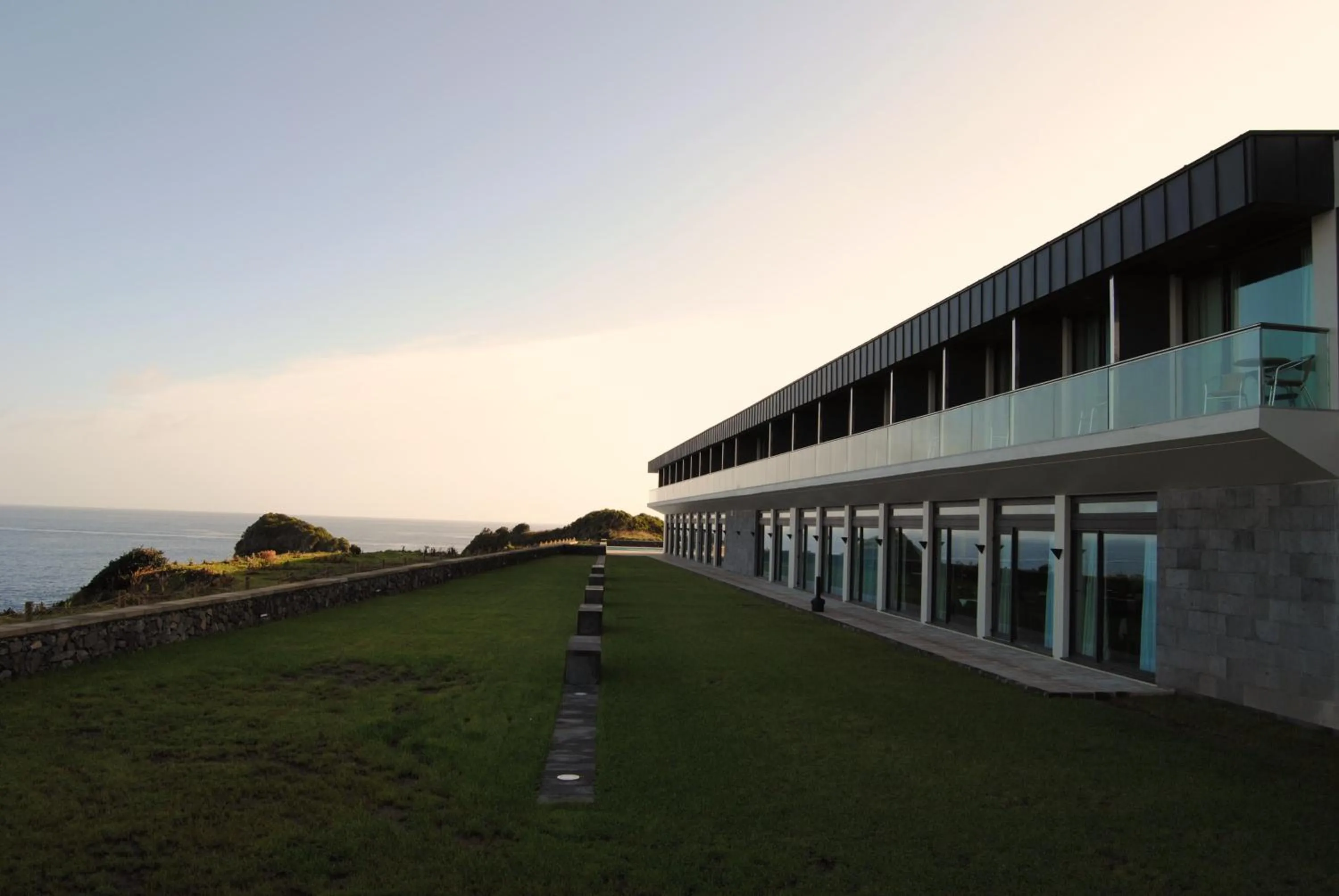 Property building in INATEL Flores