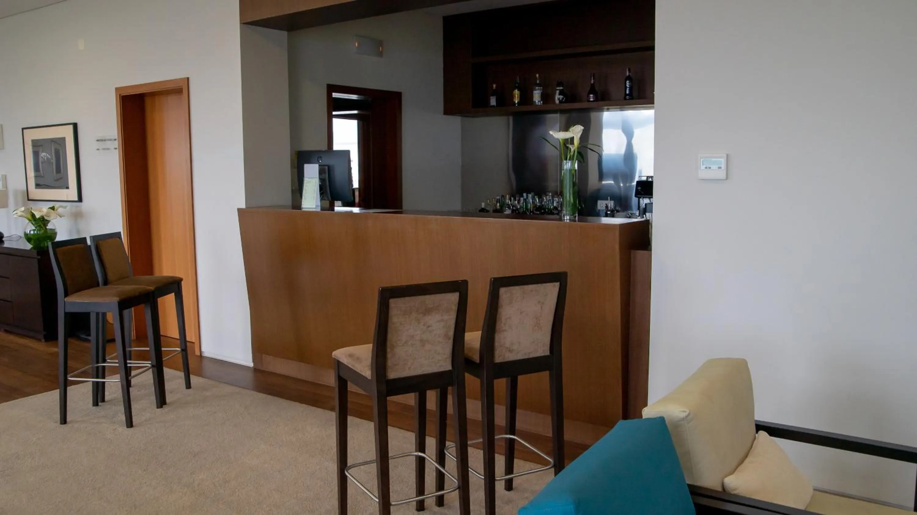 Lounge or bar in INATEL Flores
