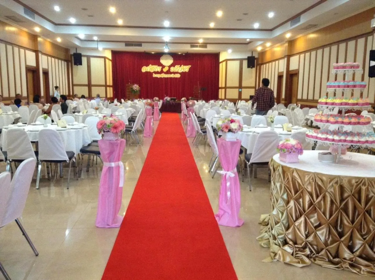 Tangerine Ville Hotel