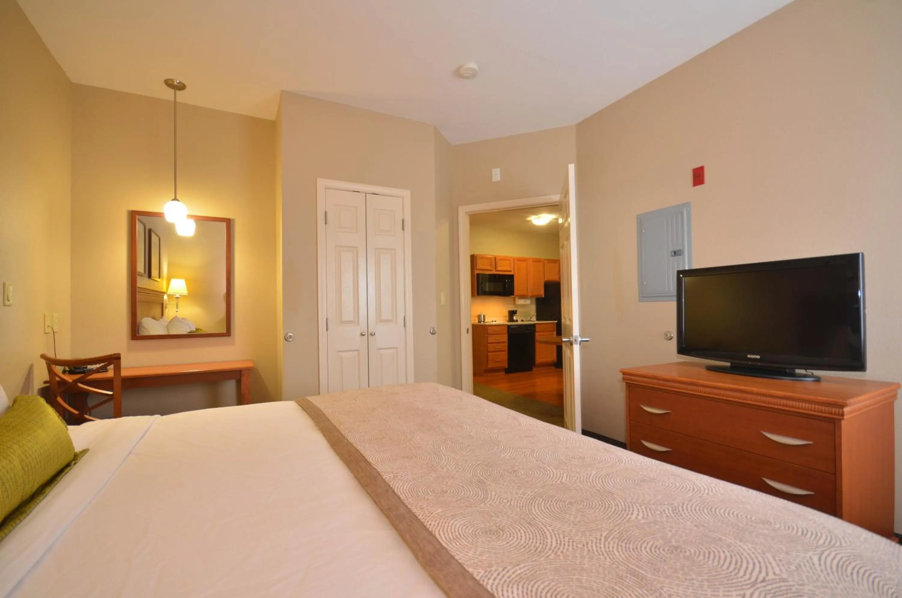 Photo of the whole room in Candlewood Suites Clarksville by IHG