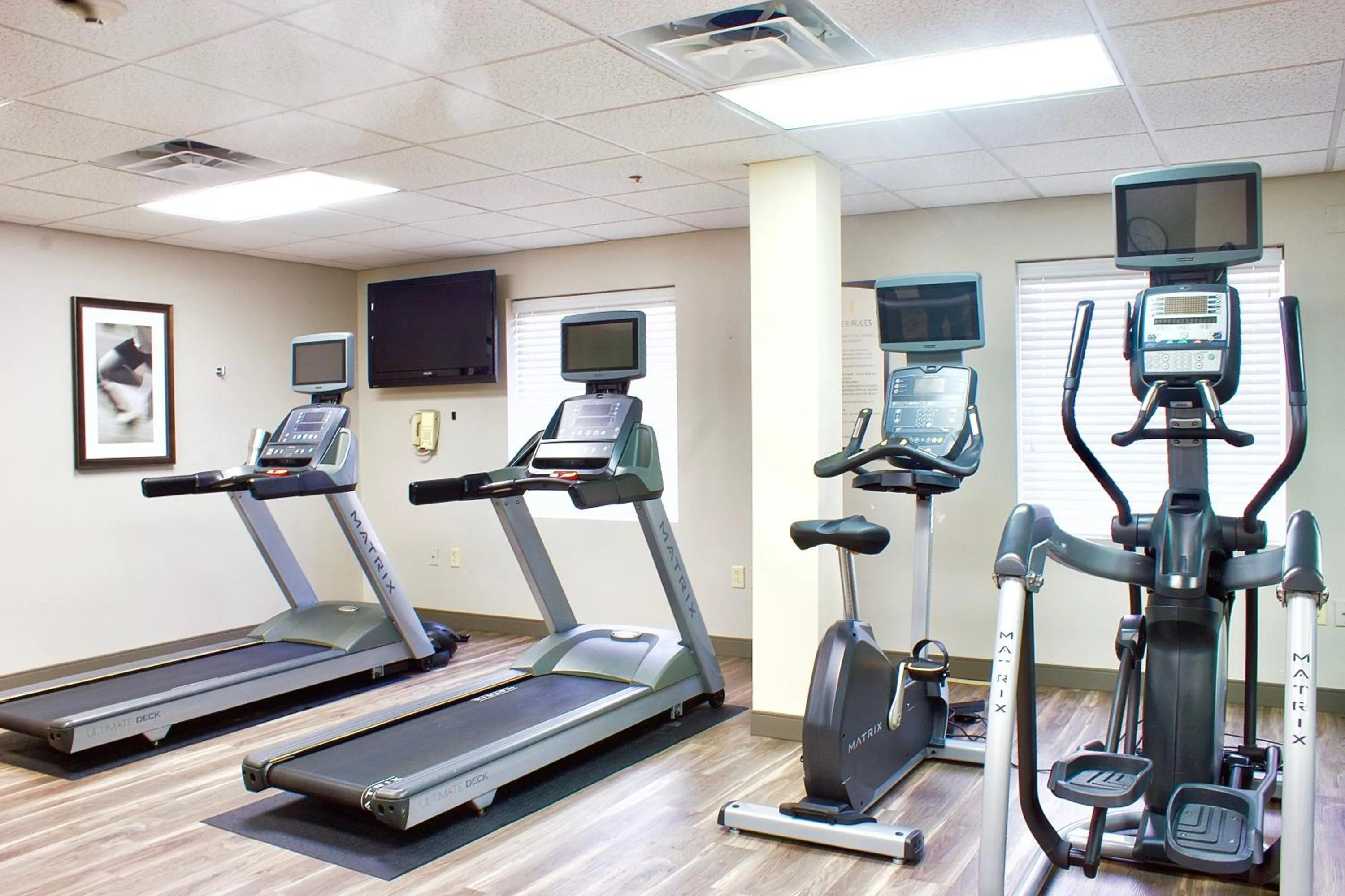 Fitness centre/facilities in Staybridge Suites Chattanooga-Hamilton Place by IHG