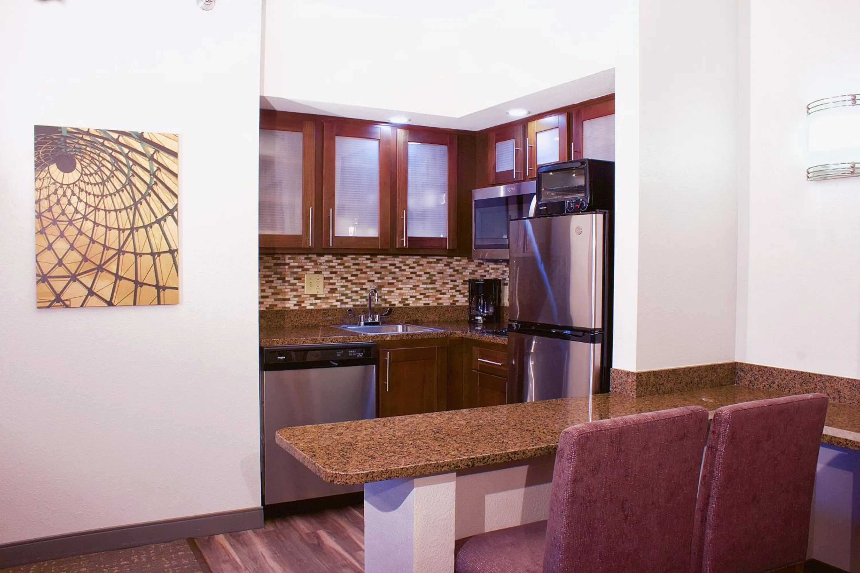 Kitchen or kitchenette in Staybridge Suites Chattanooga-Hamilton Place by IHG