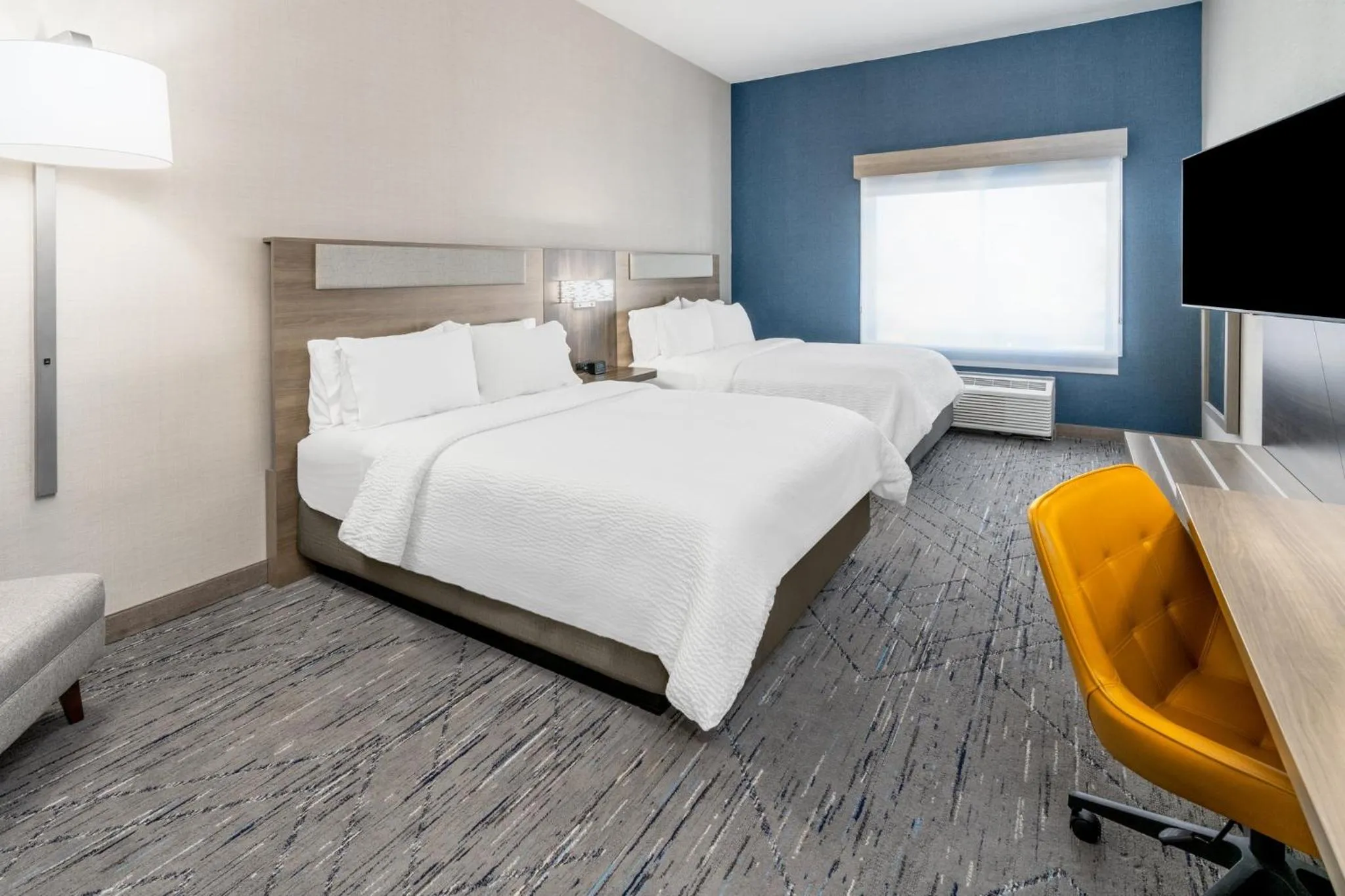 Photo of the whole room, Bed in Holiday Inn Express Hotel & Suites Cheyenne by IHG