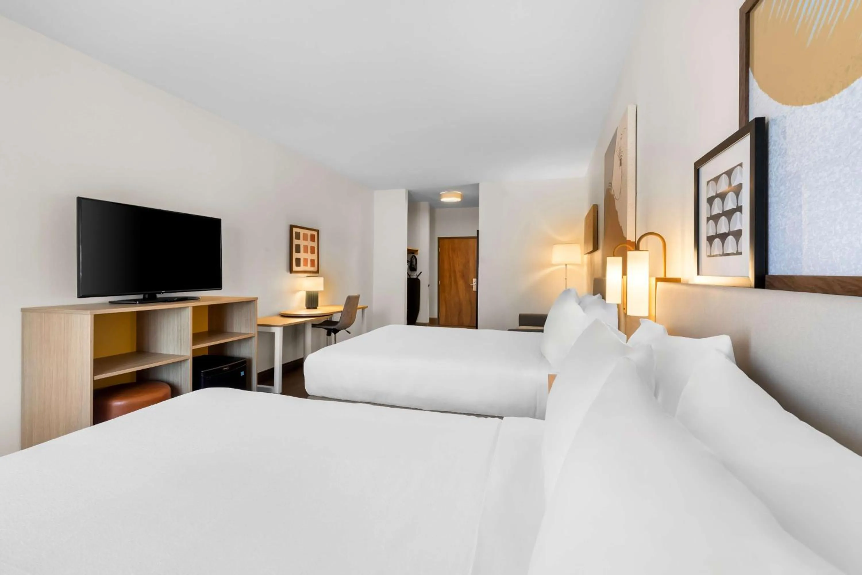 Bed in Baymont by Wyndham Calhoun