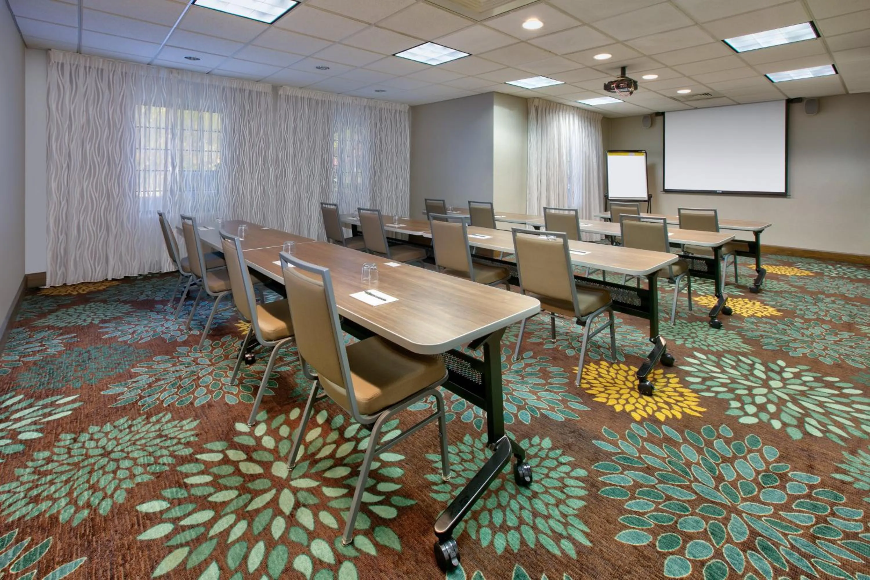 Meeting/conference room in Staybridge Suites Corning by IHG