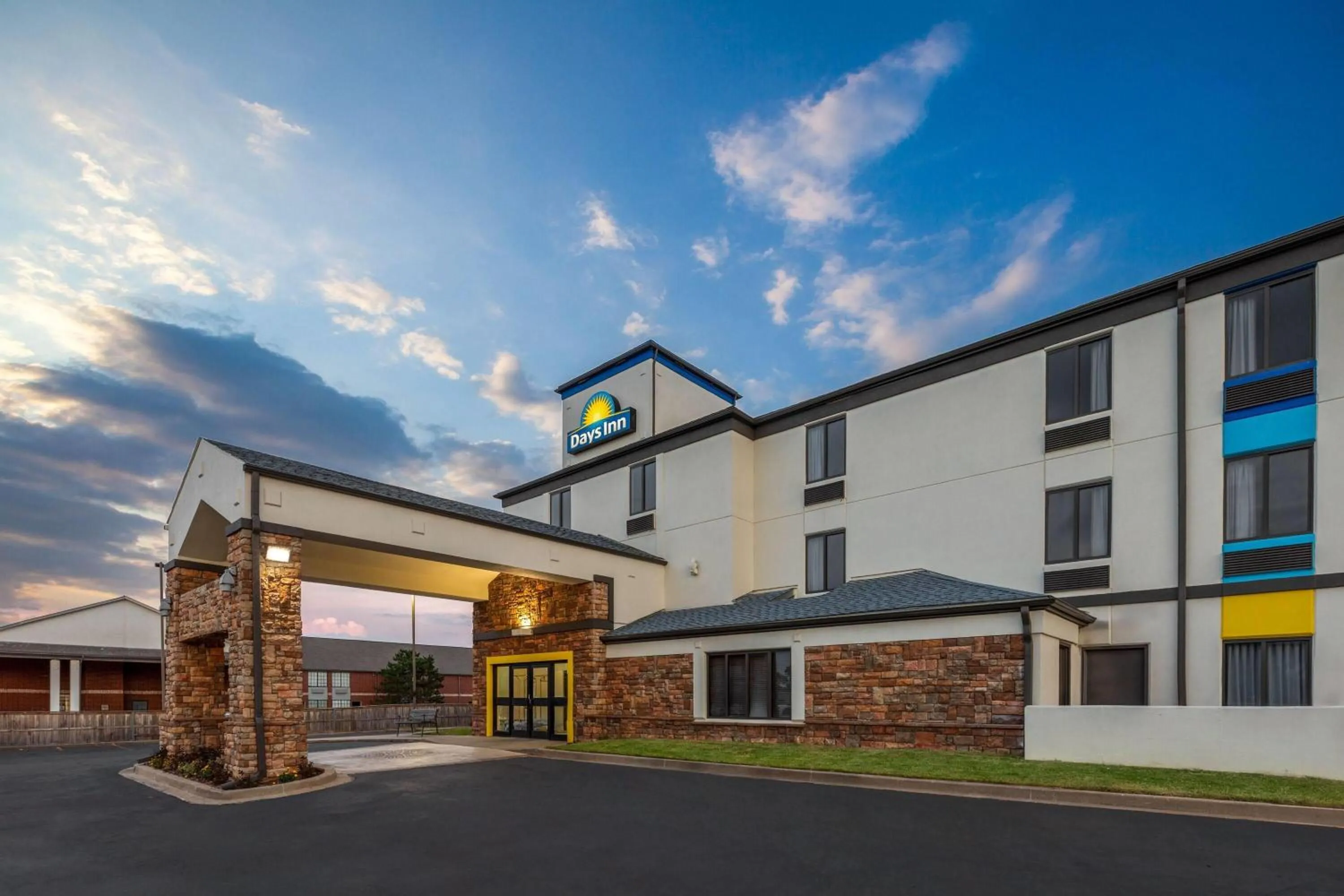 Property building in Days Inn by Wyndham Tulsa Central