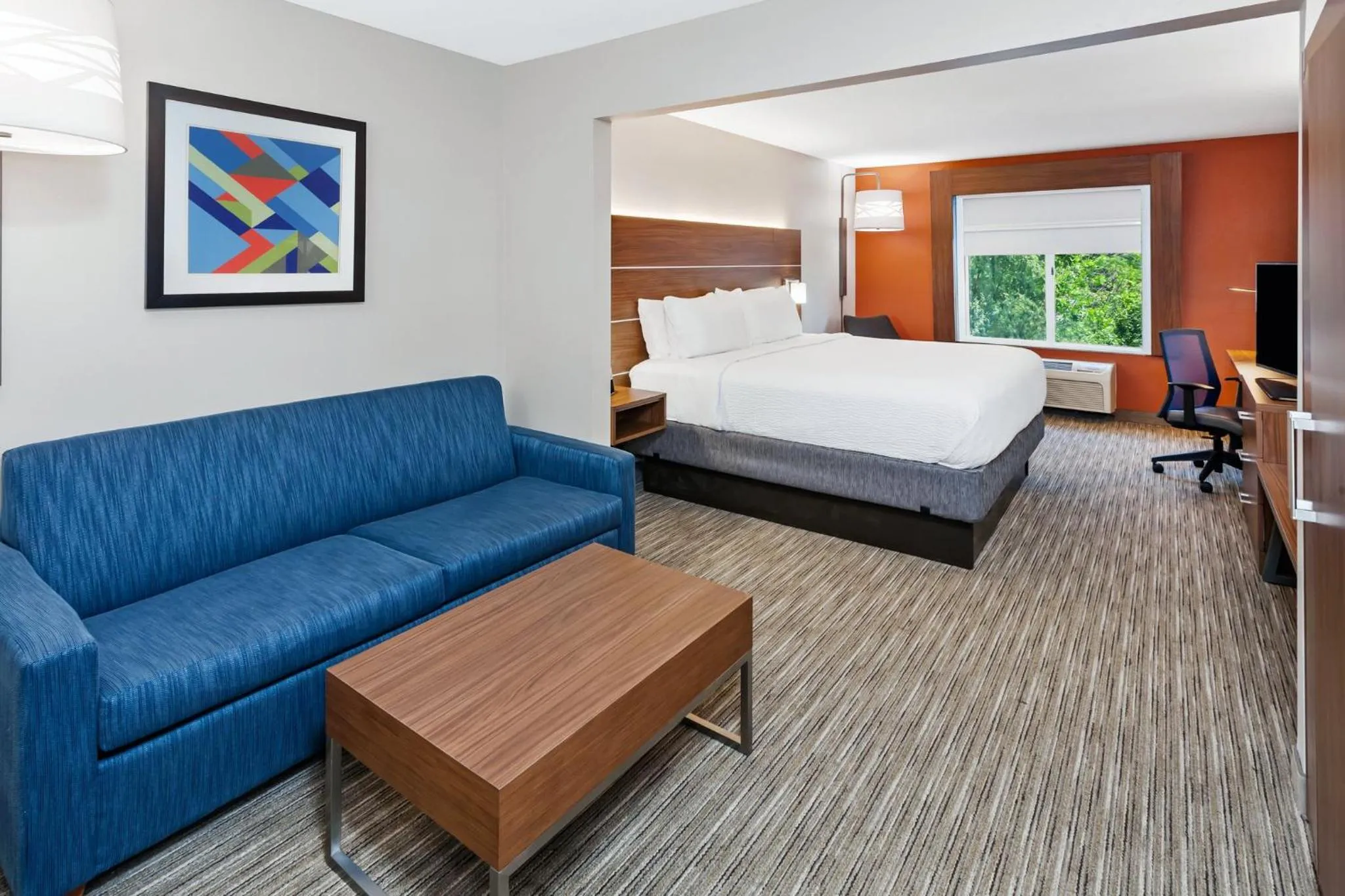 Photo of the whole room, Bed in Holiday Inn Express Hotel & Suites Chicago South Lansing by IHG