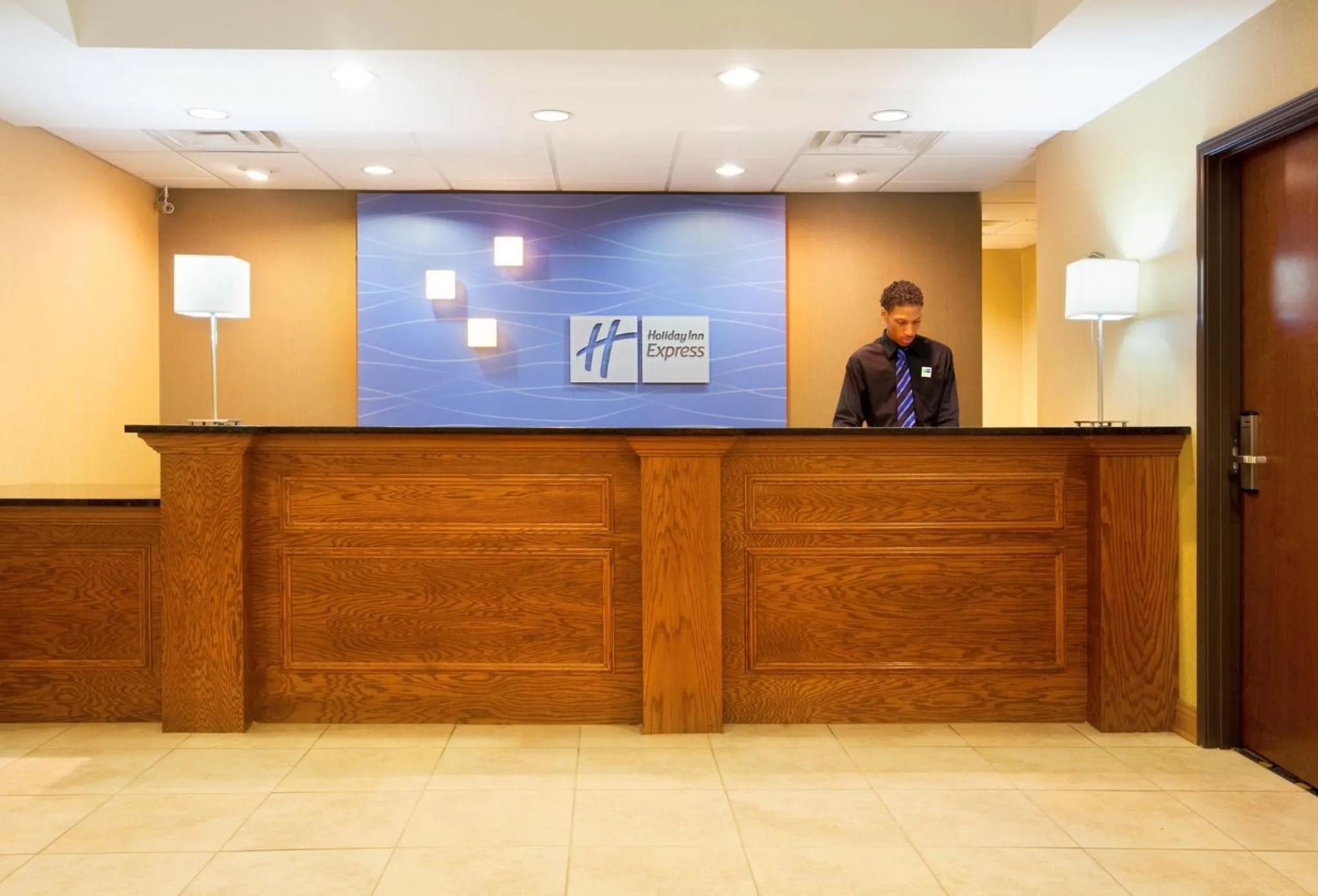 Property building in Holiday Inn Express Hotel & Suites Chicago South Lansing by IHG