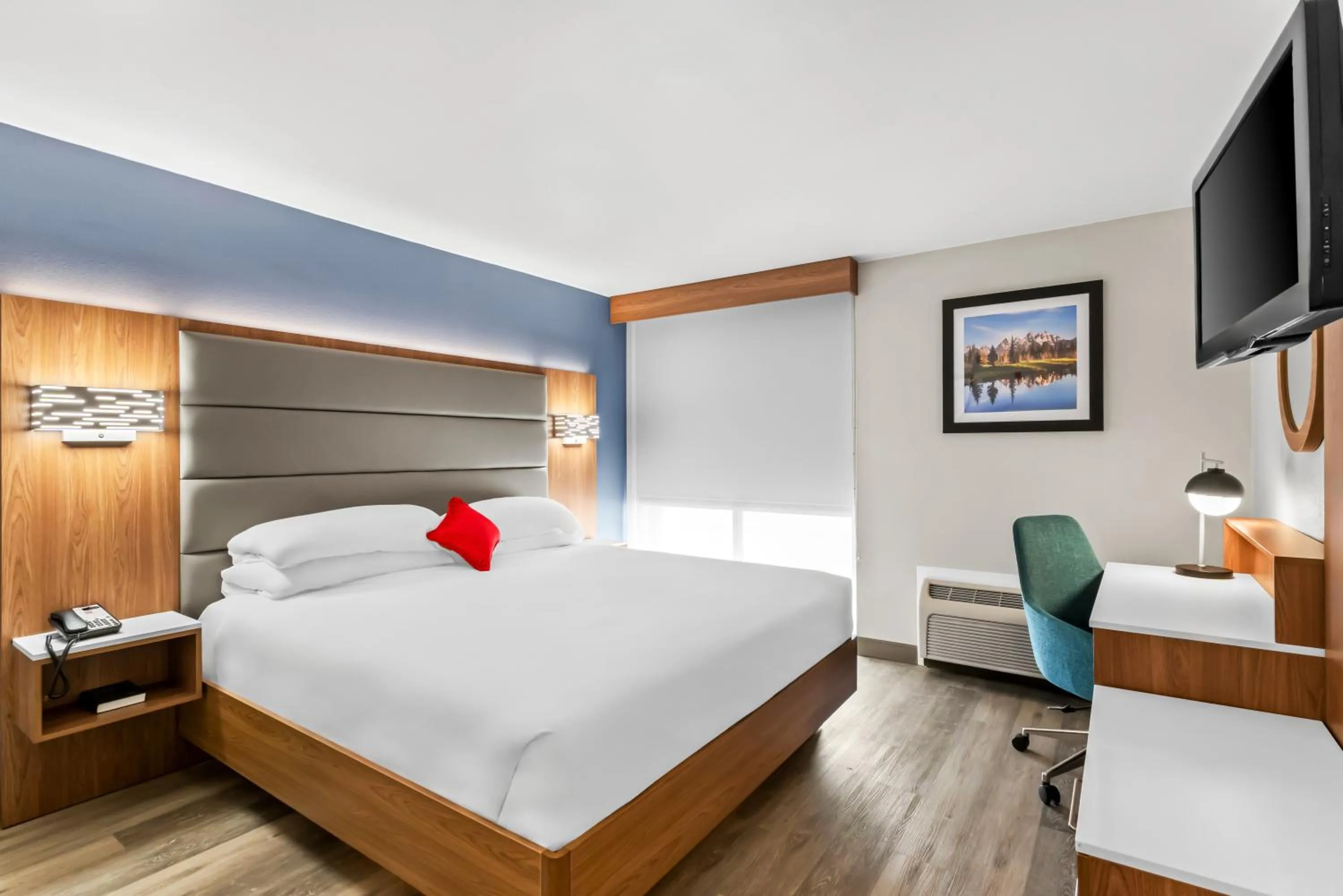 Bed in Red Lion Hotel Cheyenne