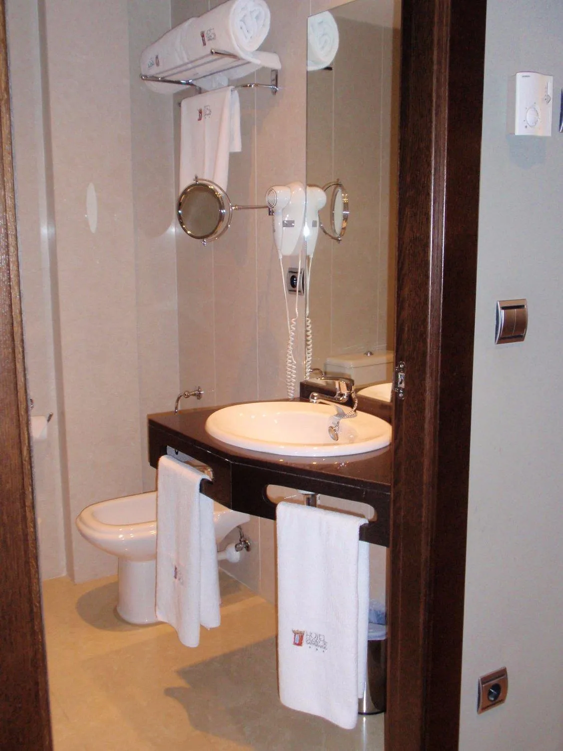 Bathroom in SNÖ Hotel Ciudad de Sabiñánigo