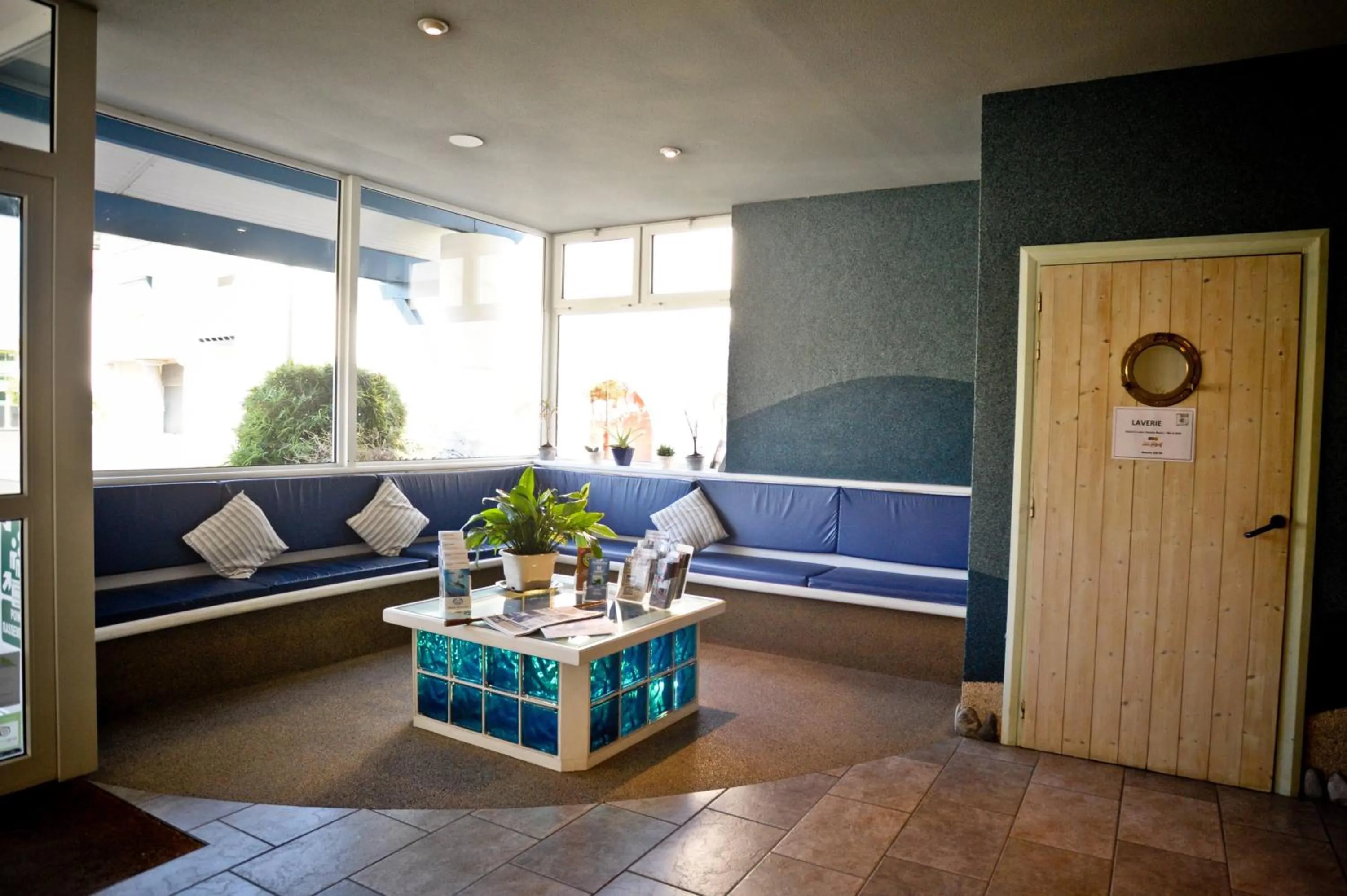 Lobby or reception in Résidence Mer & Golf Fort Socoa