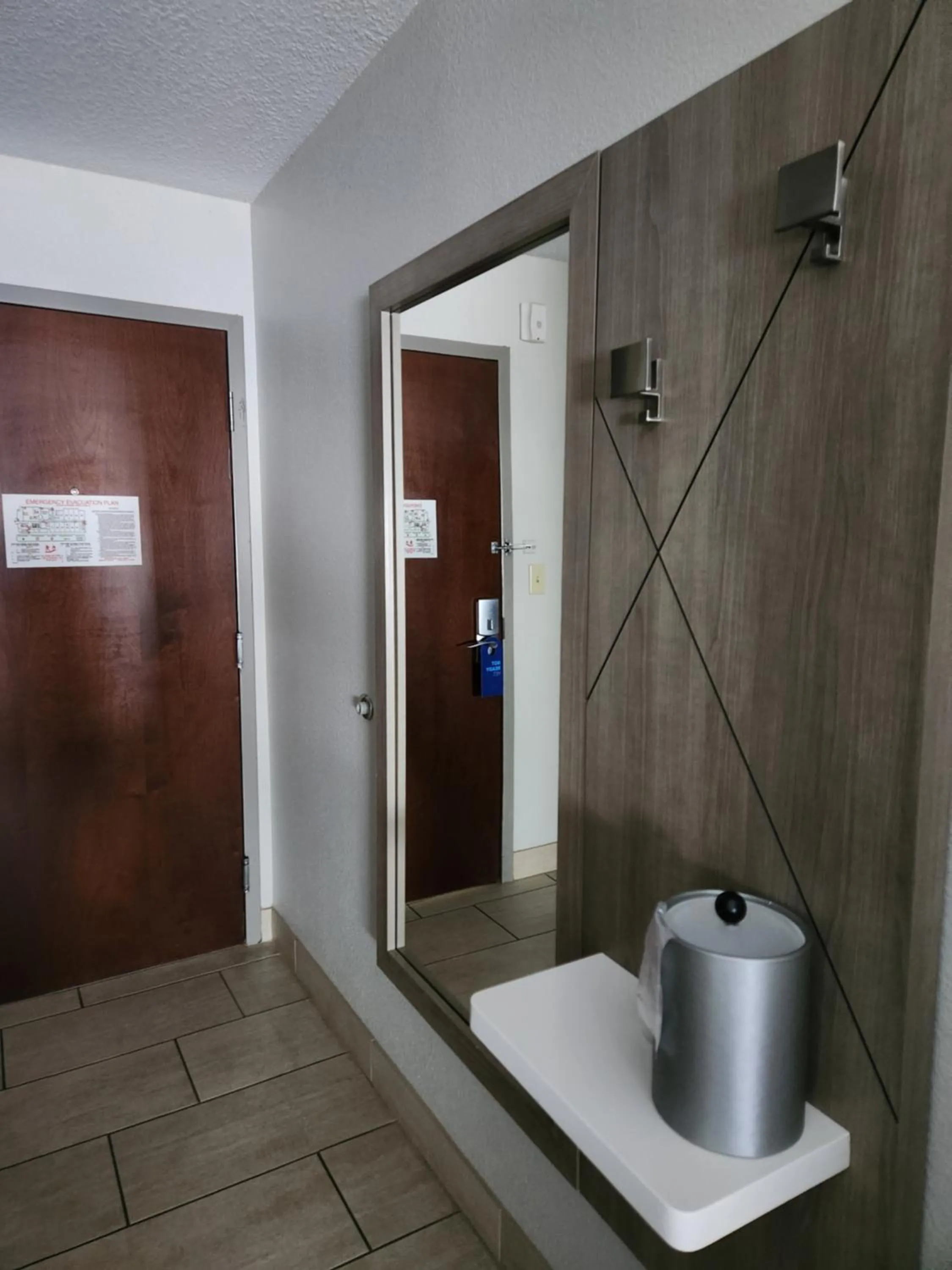 Facade/entrance in Holiday Inn Express Crystal River by IHG