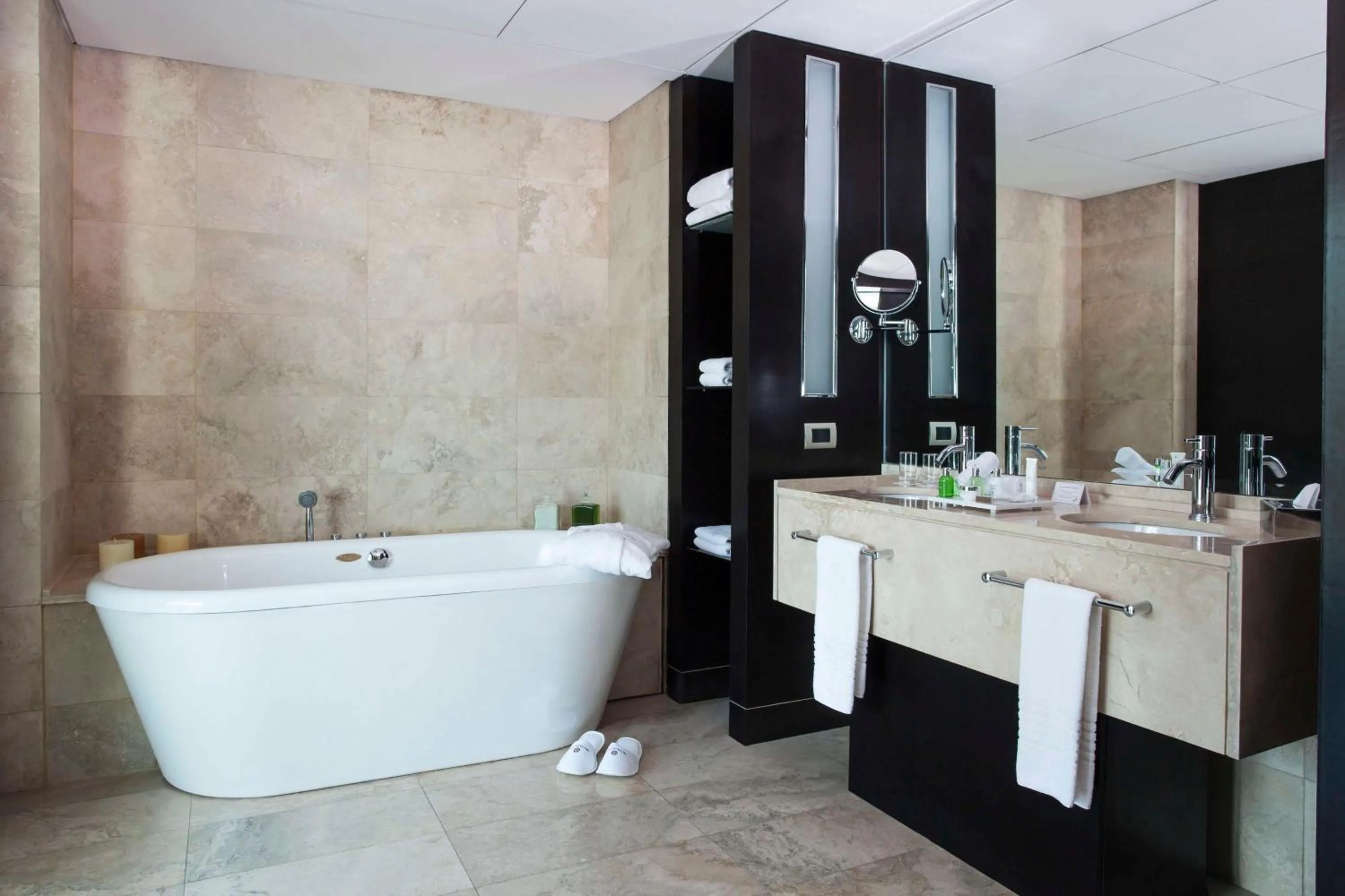 Bathroom in NH Collection Buenos Aires Centro Histórico