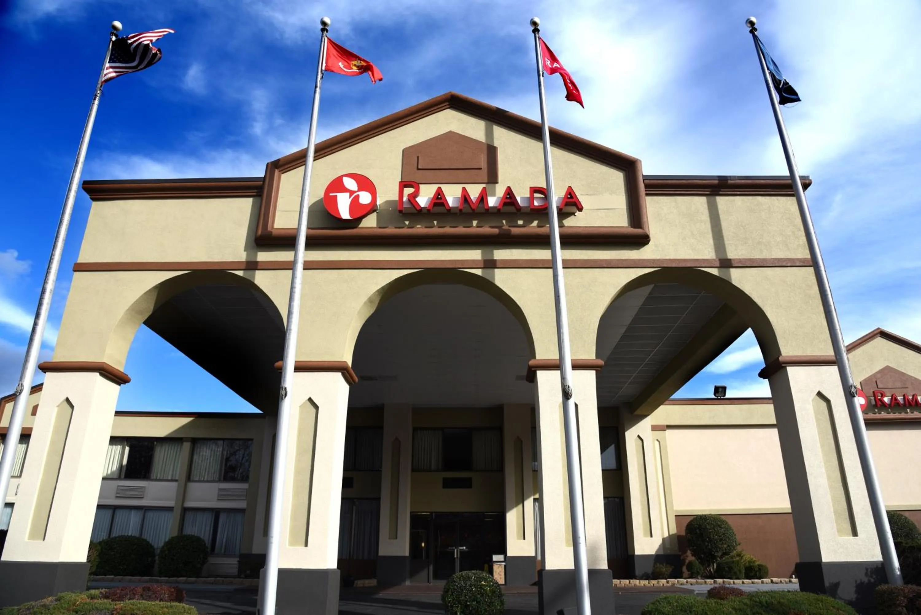 Facade/entrance in Ramada by Wyndham Triangle/Quantico