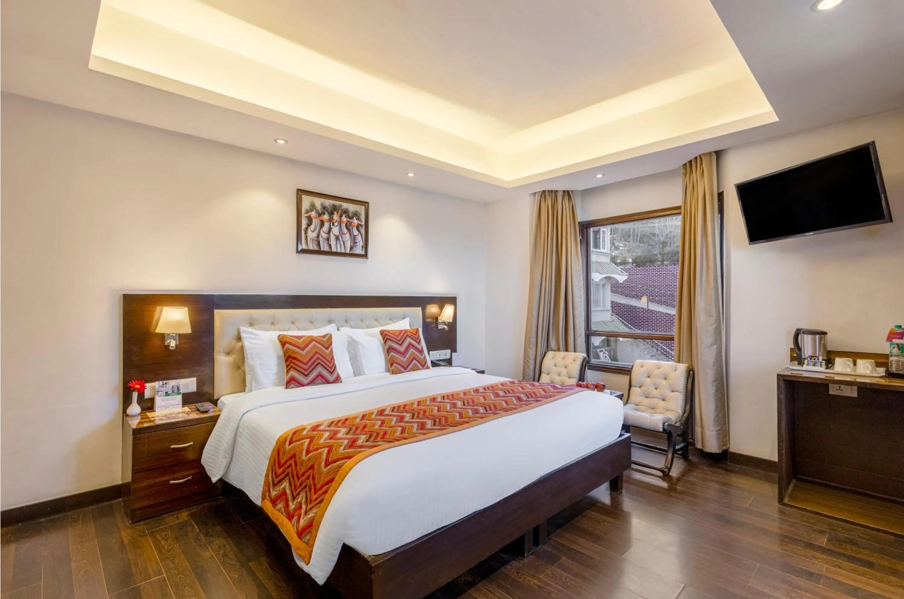 Bedroom, Bed in Sterling Kufri