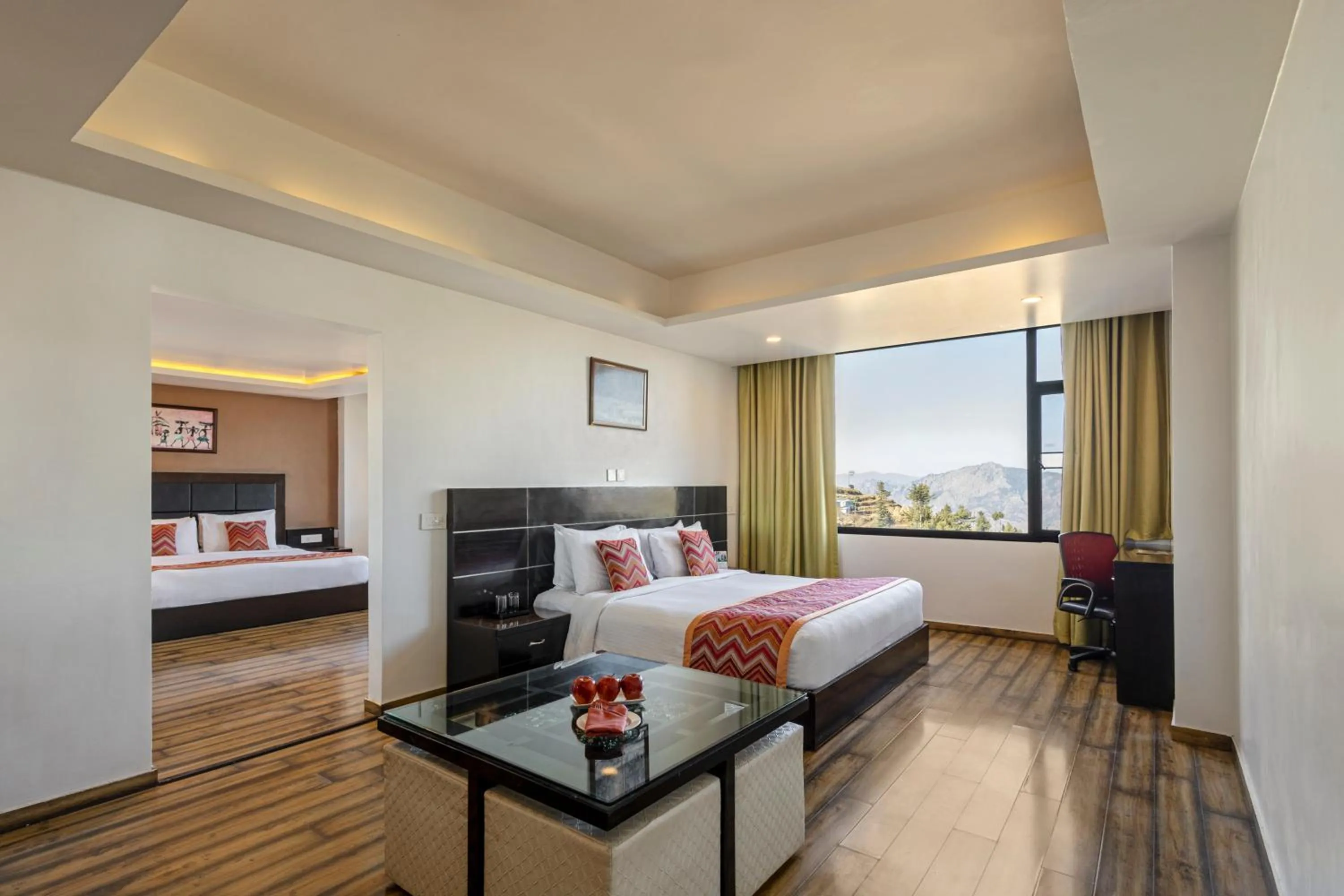 Photo of the whole room, Bed in Sterling Kufri