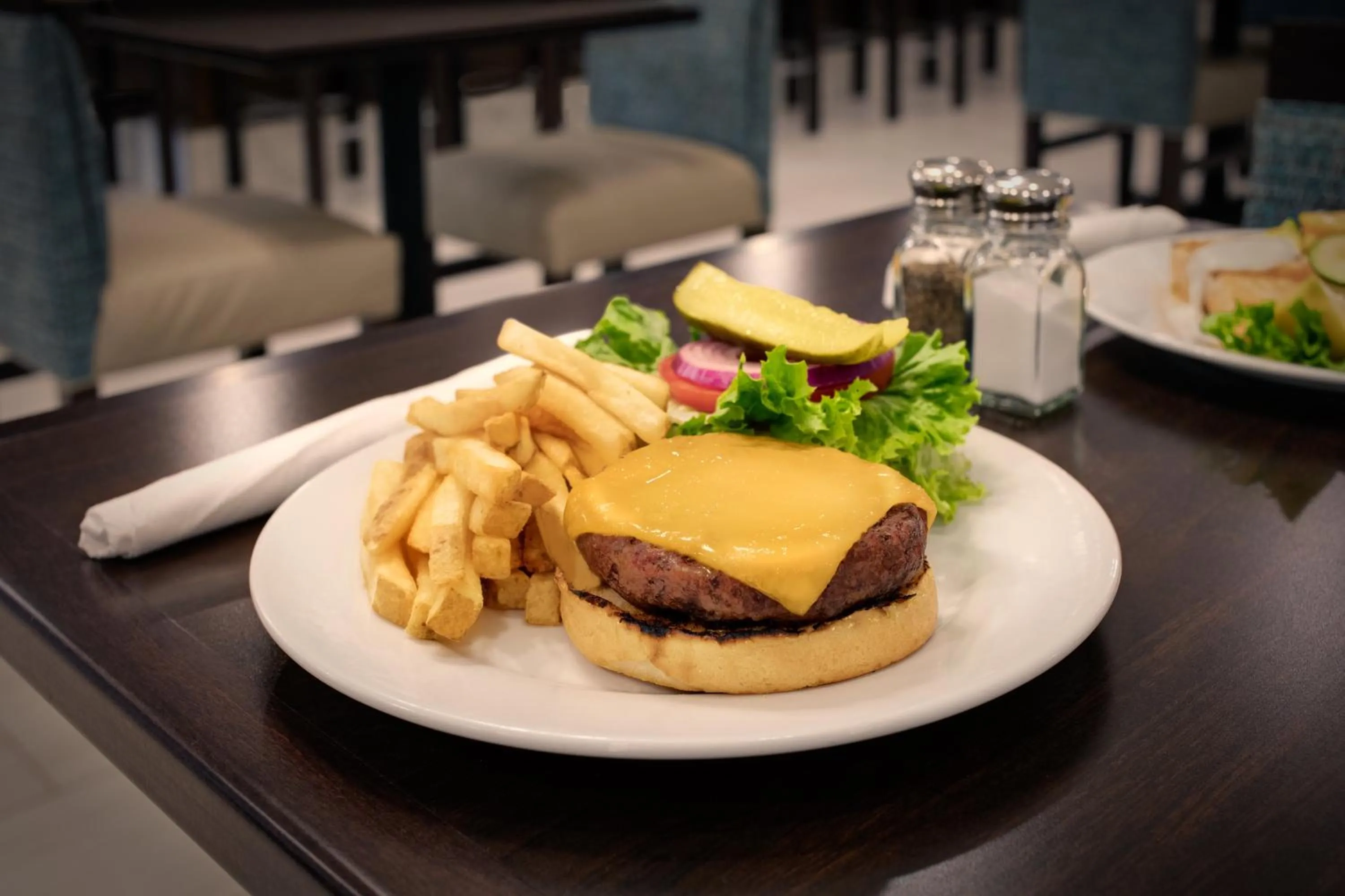 Restaurant/places to eat in Holiday Inn University Area Charlottesville by IHG