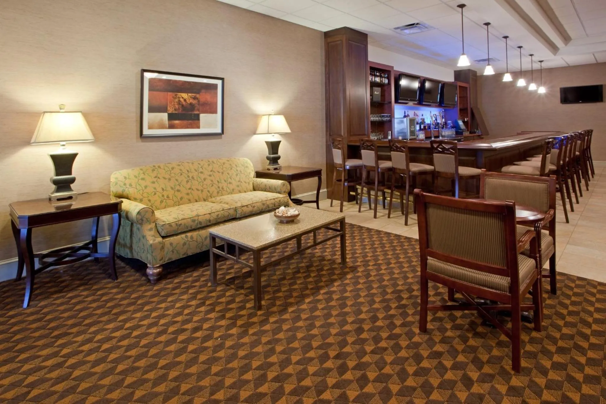 Lounge or bar in Holiday Inn University Area Charlottesville by IHG
