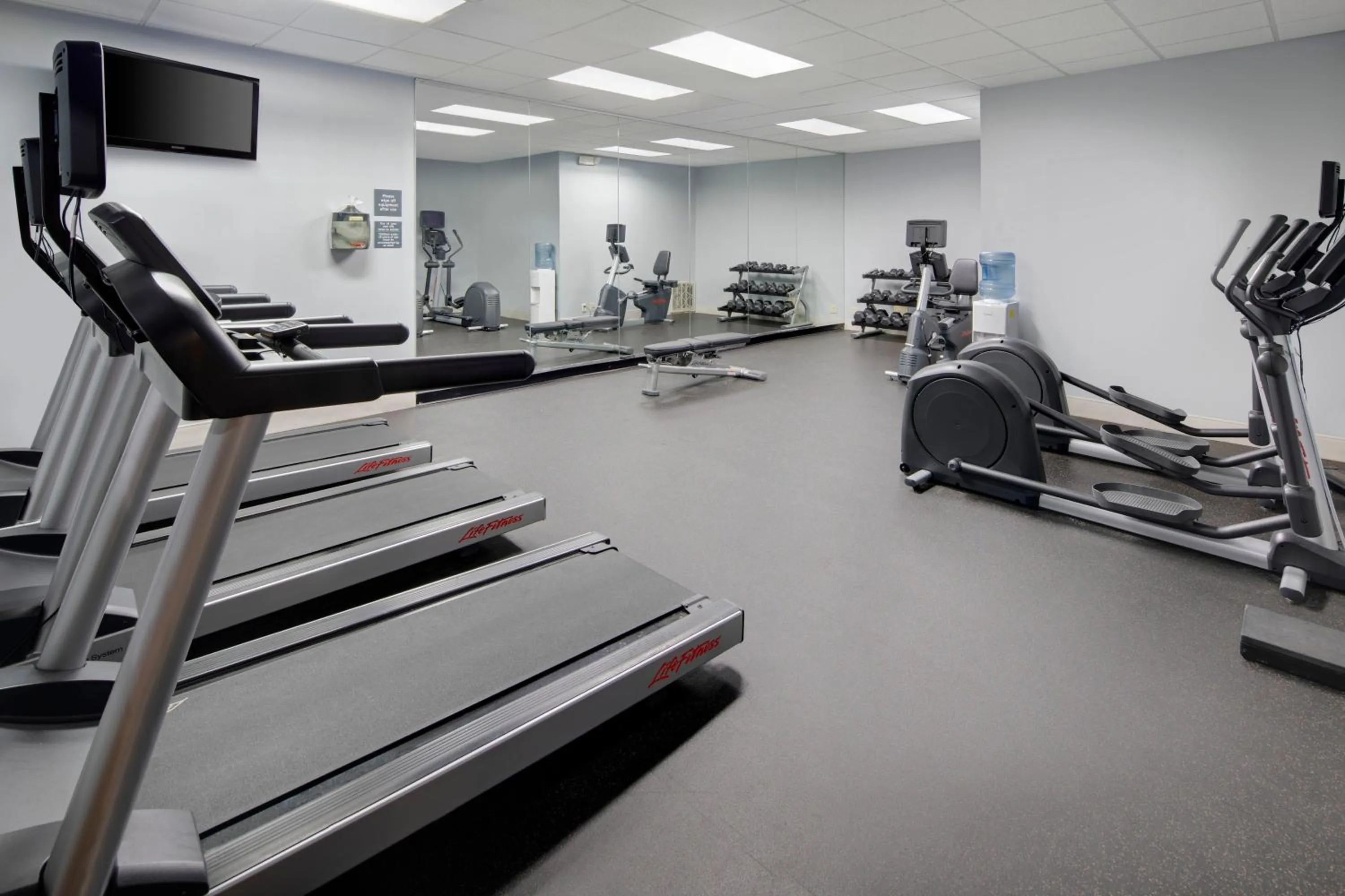 Fitness centre/facilities in Holiday Inn University Area Charlottesville by IHG