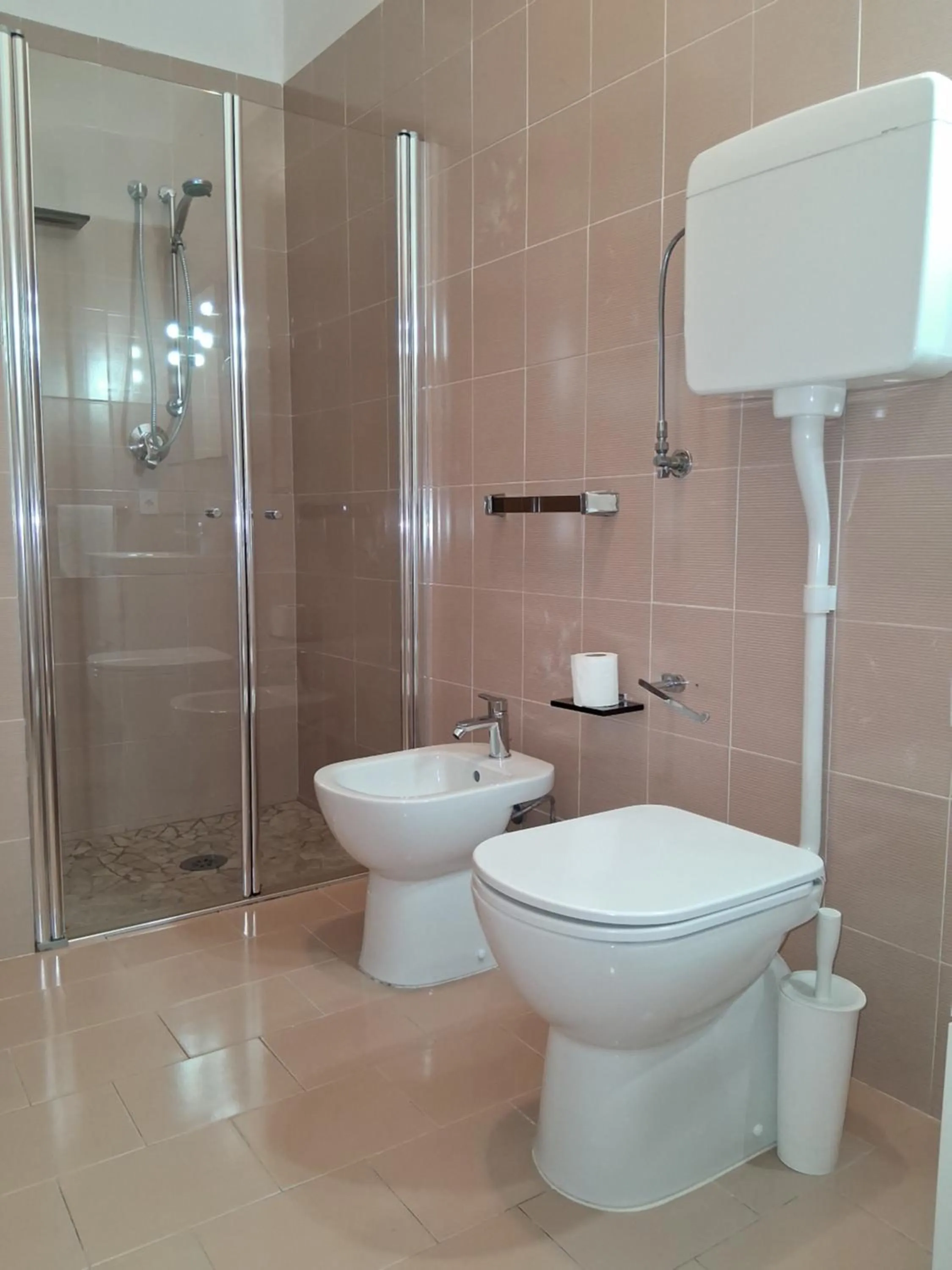 Bathroom in Camere Porto Vecchio con parcheggio a pochi passi dal castello