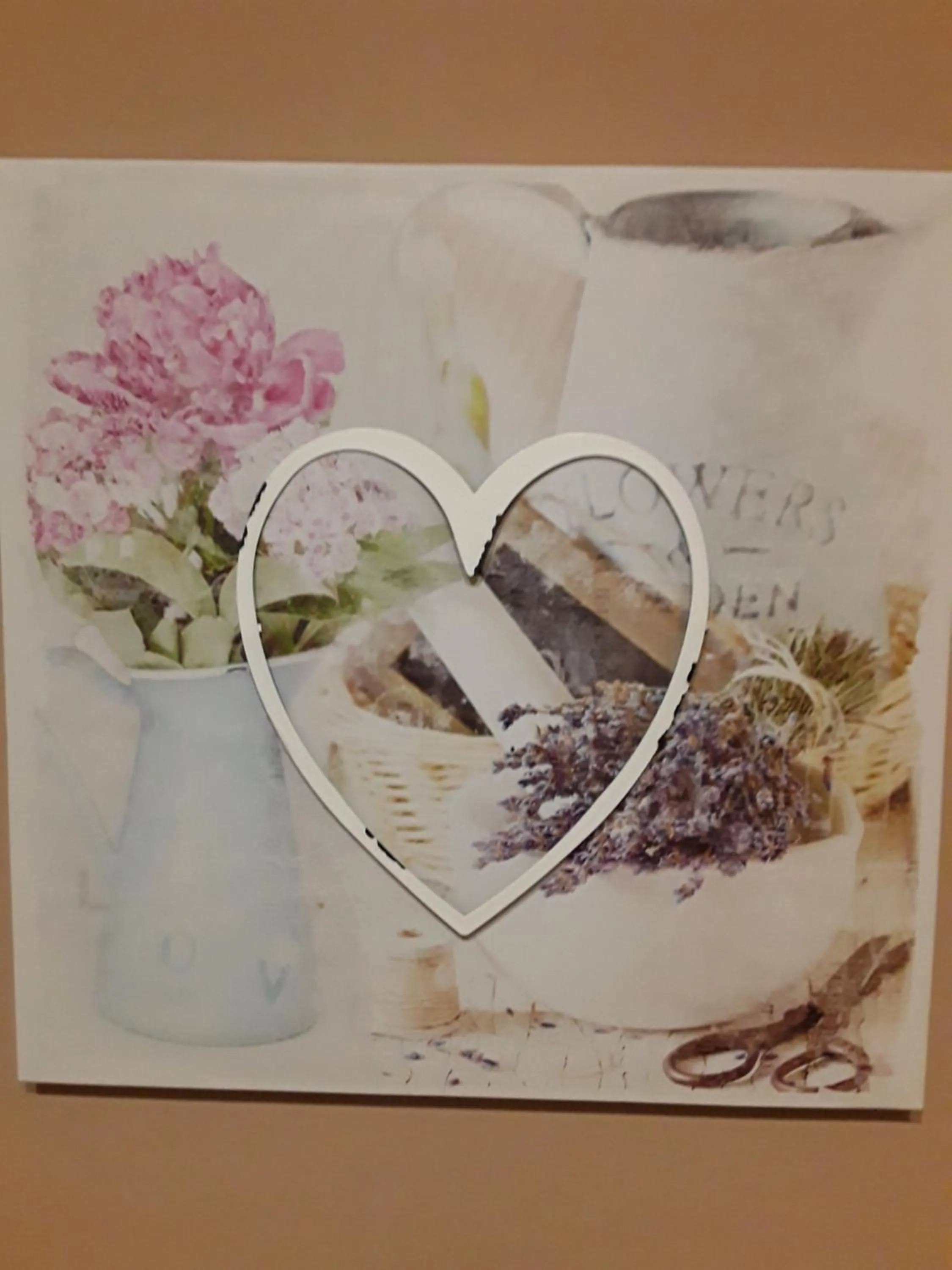 Decorative detail in Camere Porto Vecchio con parcheggio a pochi passi dal castello