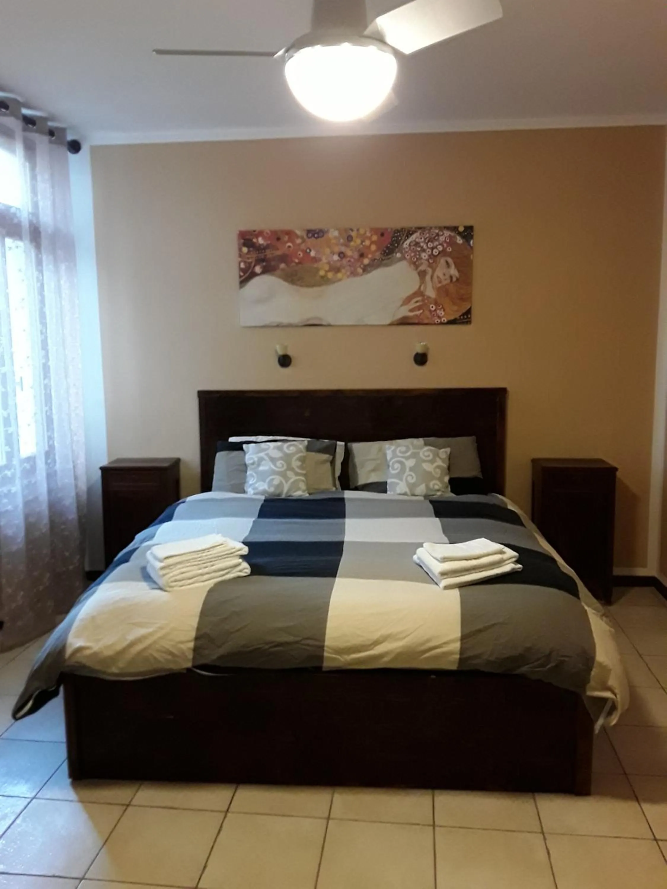 Bed in Camere Porto Vecchio con parcheggio a pochi passi dal castello