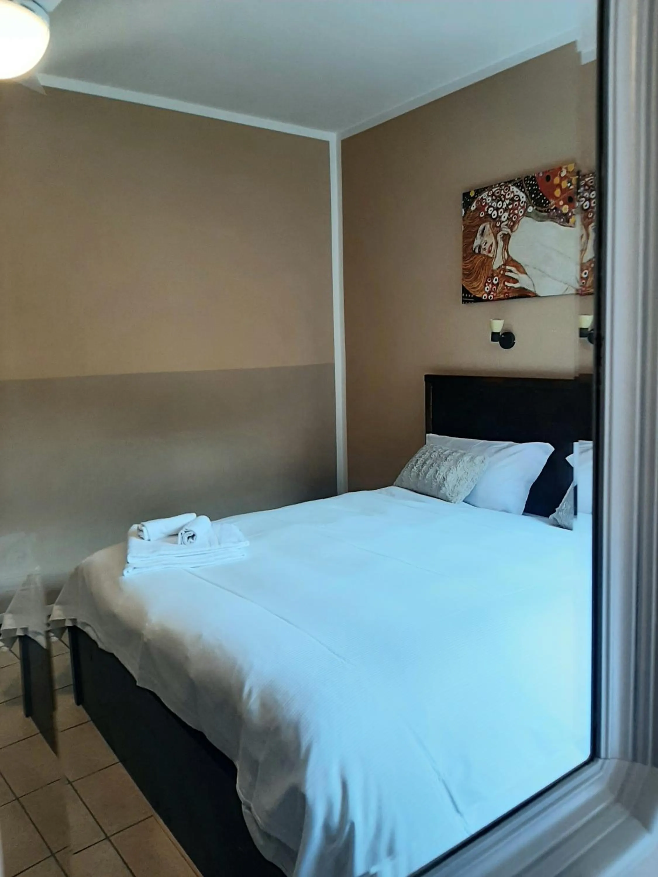 Bed in Camere Porto Vecchio con parcheggio a pochi passi dal castello